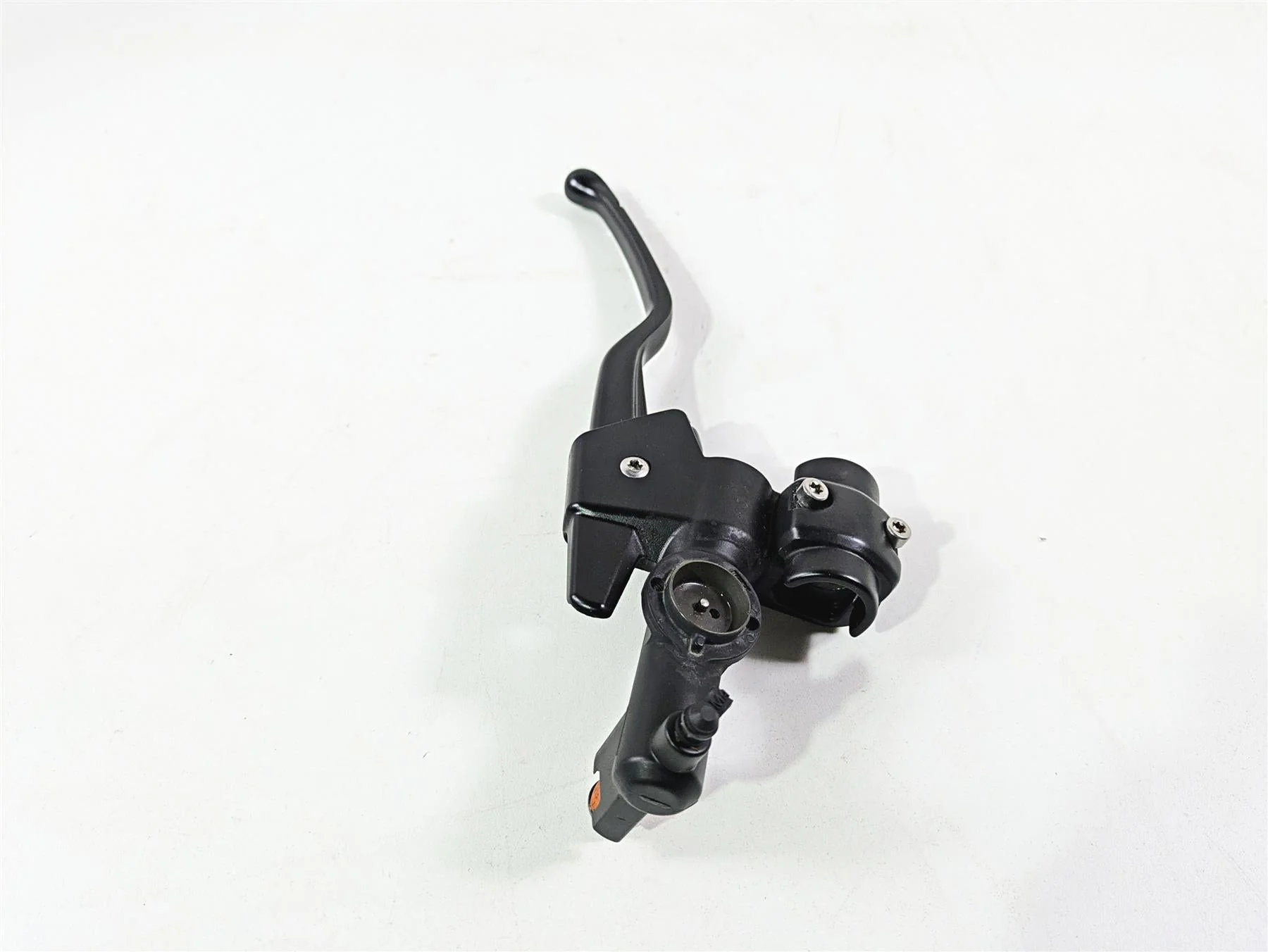 2010 BMW R1200RT K26 Front Brake Master Cylinder + Lever 32727727306 - Image 4