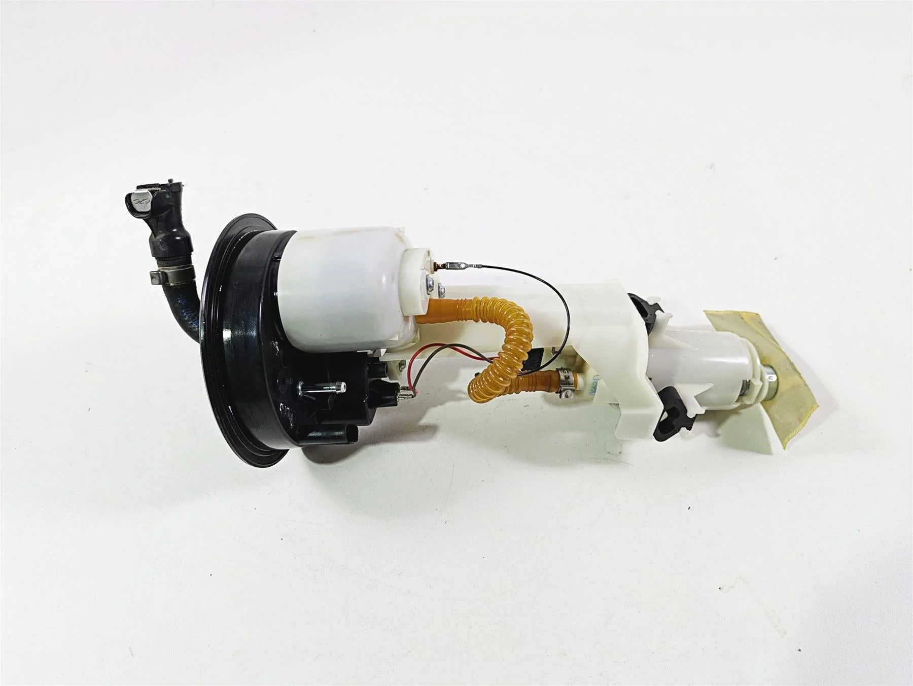 2010 BMW R1200RT K26 Fuel Gas Petrol Pump 16147724843 - Image 3