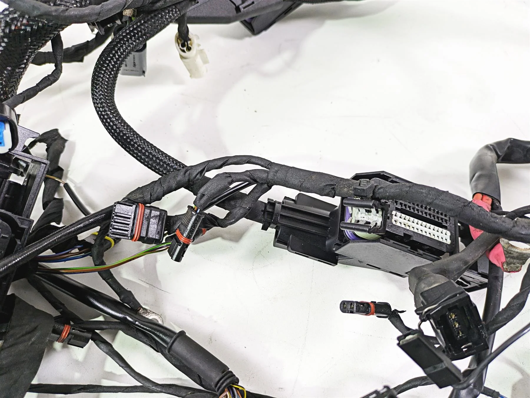 2010 BMW R1200RT K26 Main & Engine Wiring Harness - Read 61117722840 - Image 6