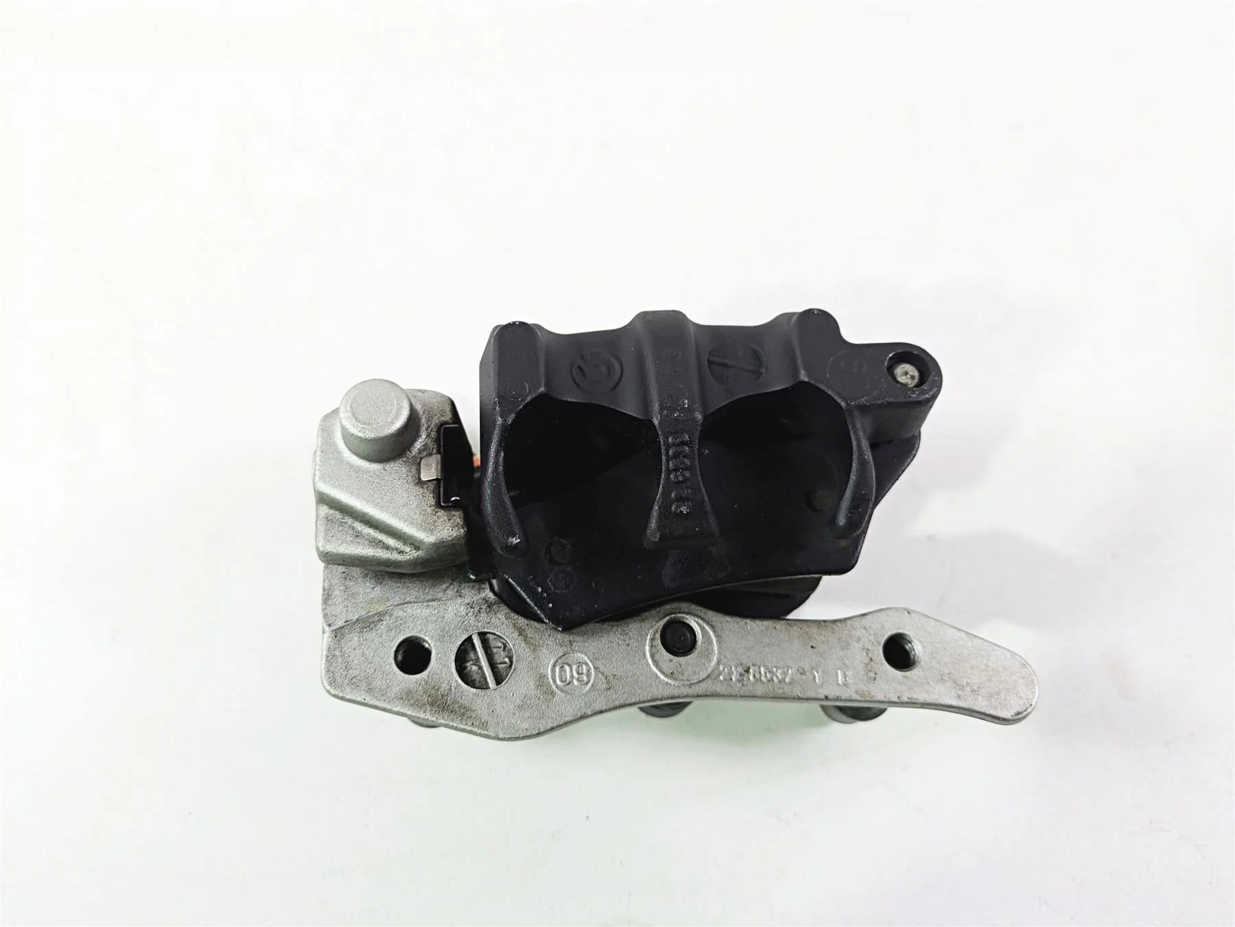 2010 BMW R1200RT K26 Rear Brembo Brake Caliper + Bracket 34217677603 - Image 9