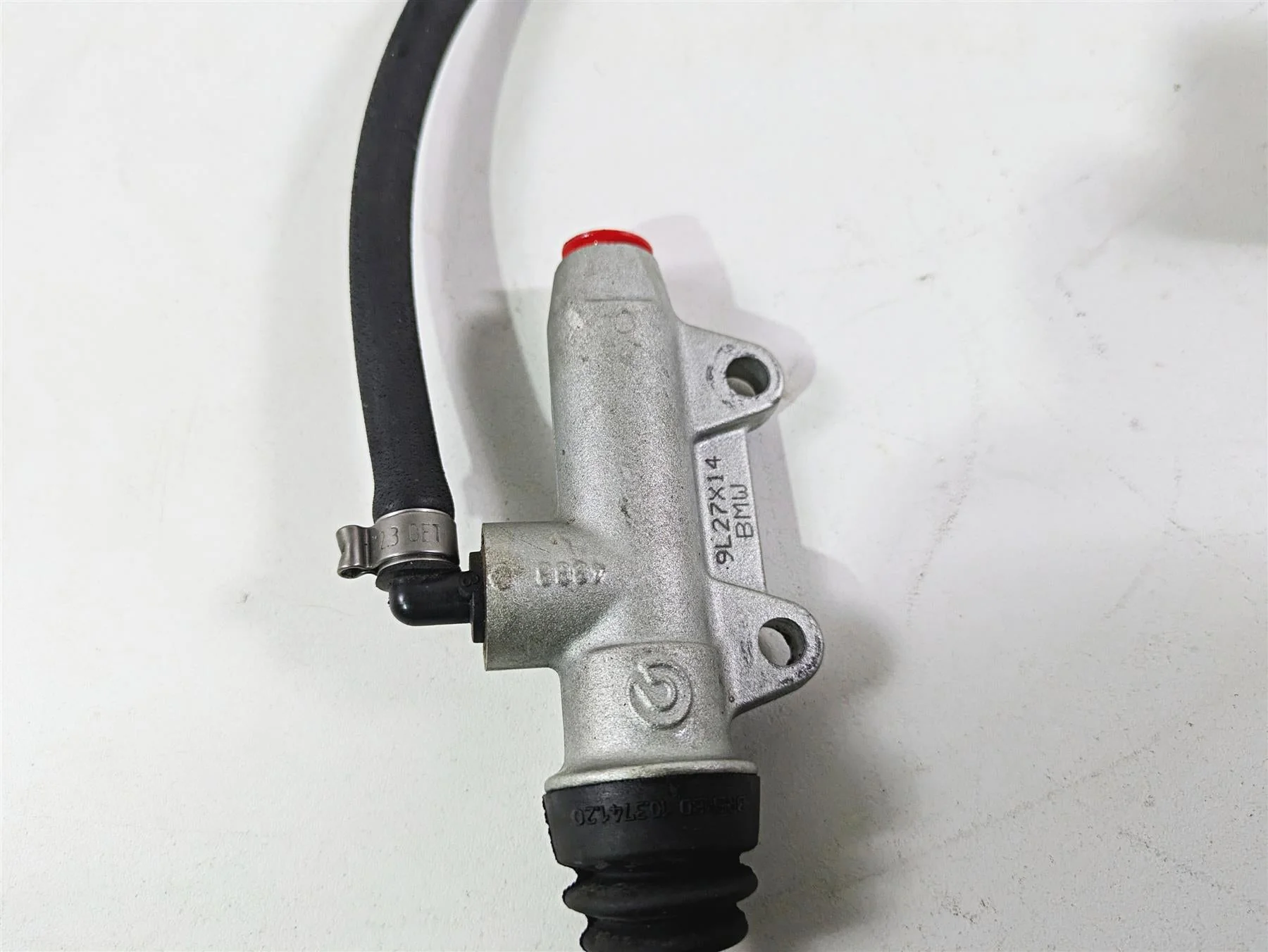 2010 BMW R1200RT K26 Rear Brembo Brake Master Cylinder 34317705580 - Image 10