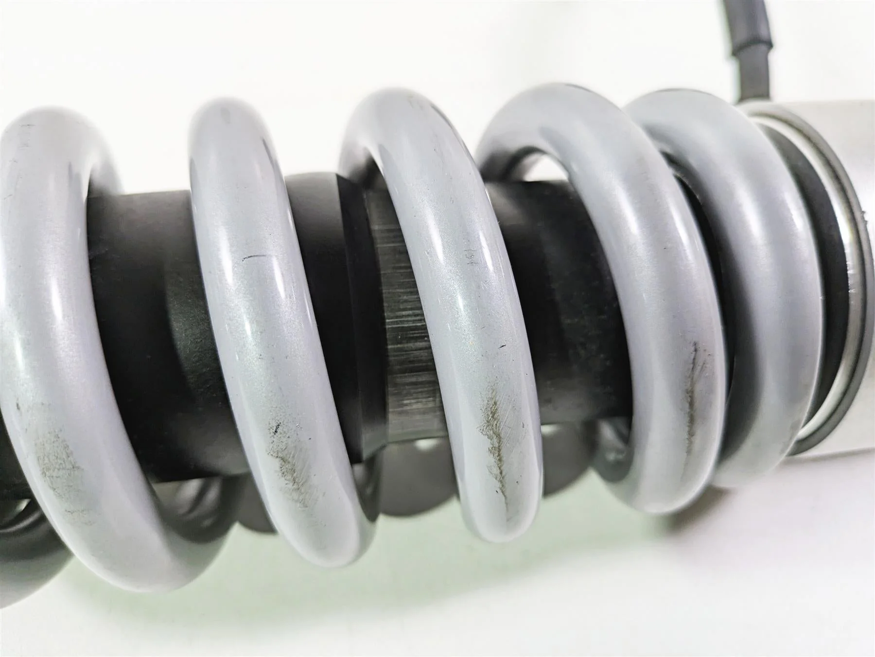 2010 BMW R1200RT K26 Rear Shock Damper Low 7714618 33537729299 33537729297 - Image 7