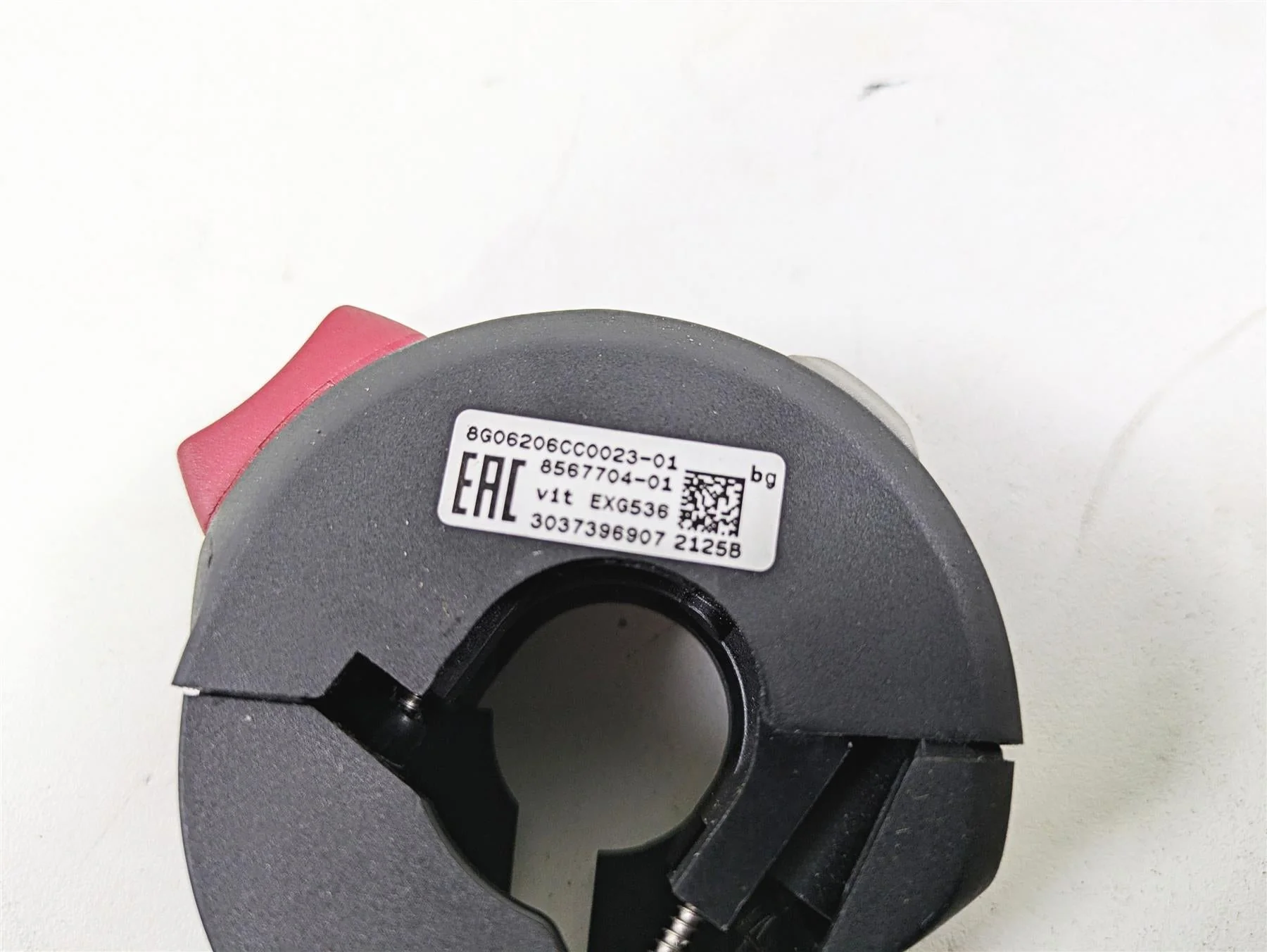 2010 BMW R1200RT K26 Right Hand Heat Control Switch 61318567704 - Image 8
