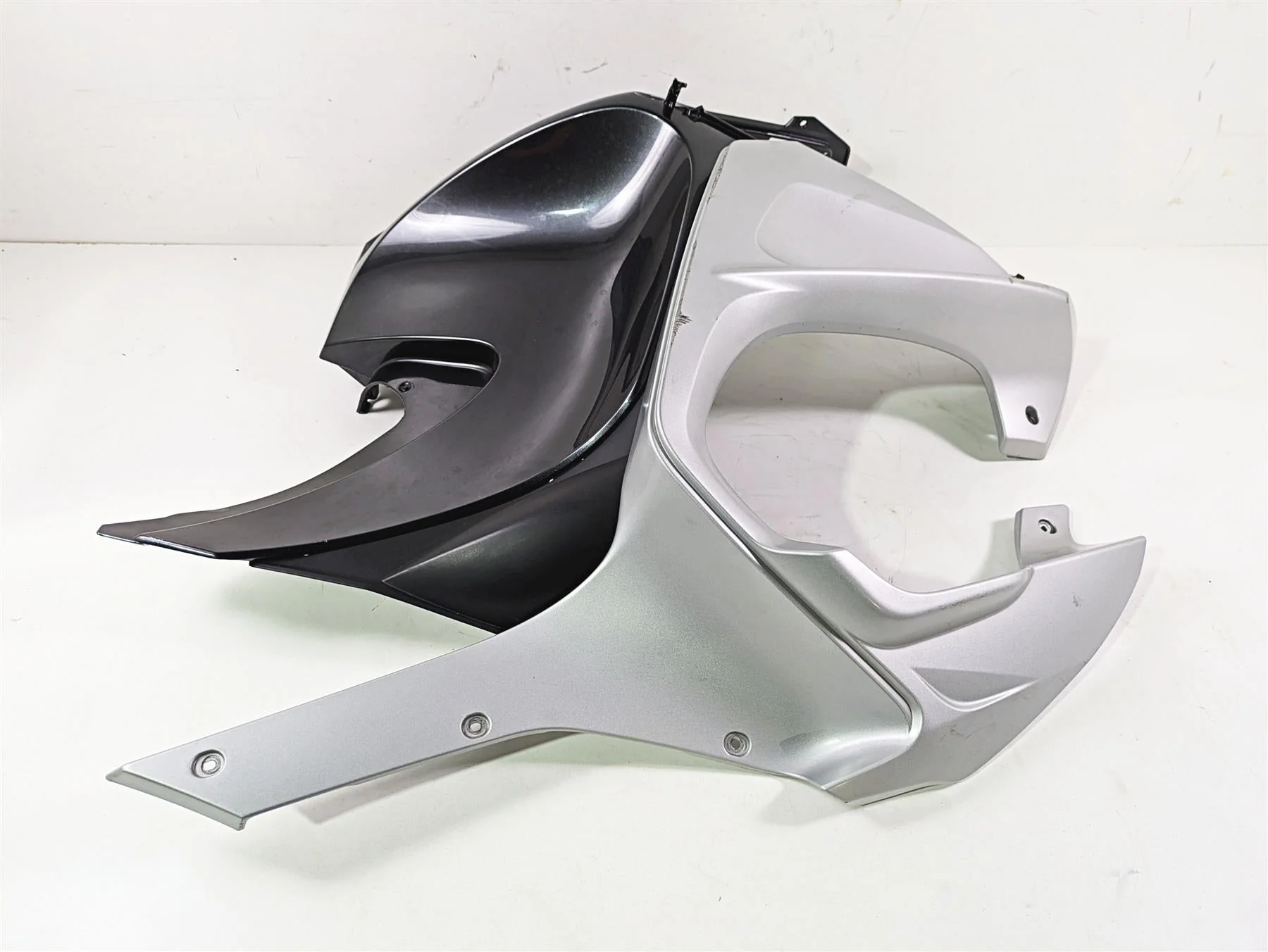 2010 BMW R1200RT K26 Right Main Side Fairing Cover - Read 46637681054