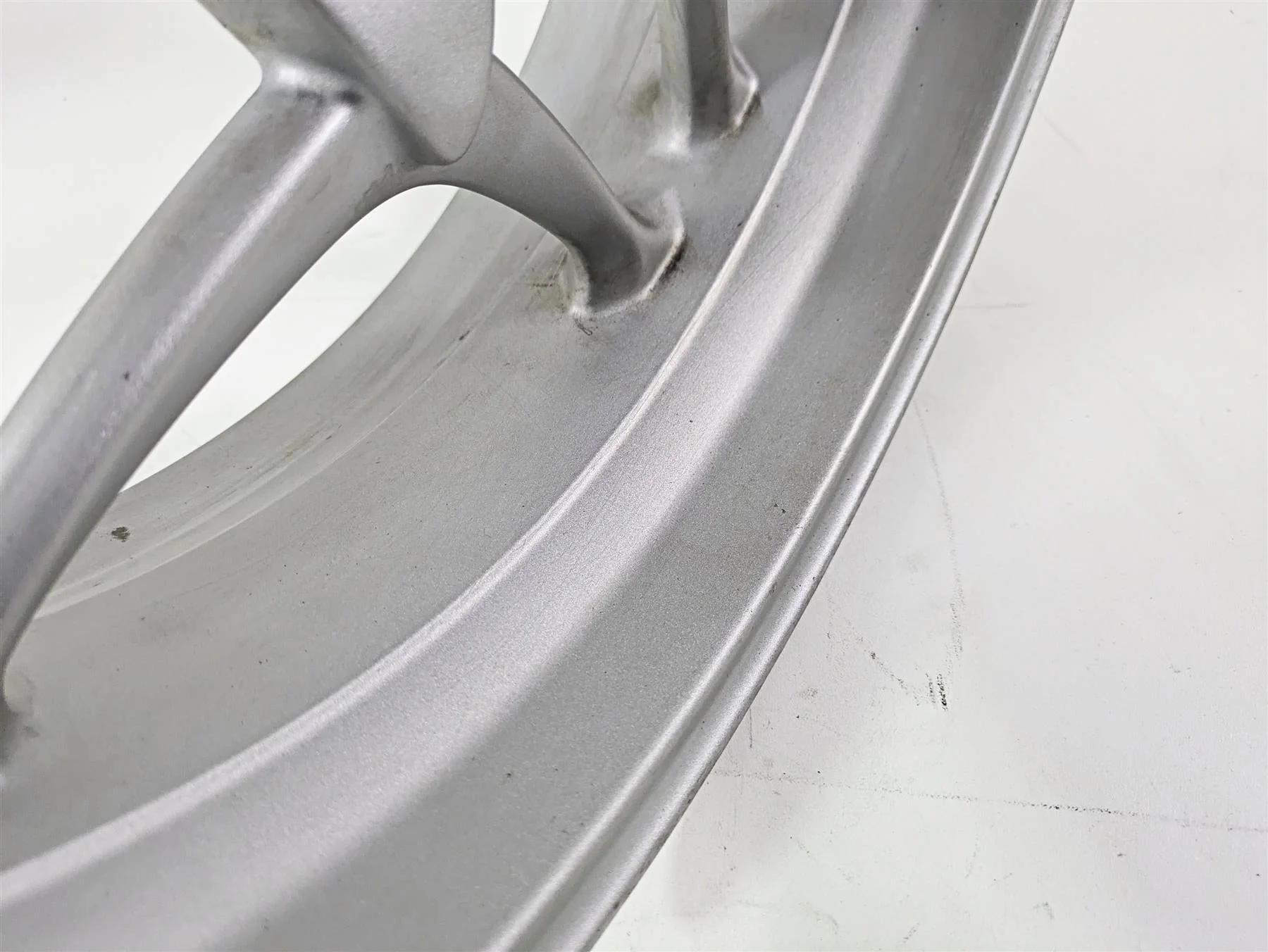 2010 BMW R1200RT K26 Straight 17x5.5 Rear Wheel Rim 36317683070 - Image 7