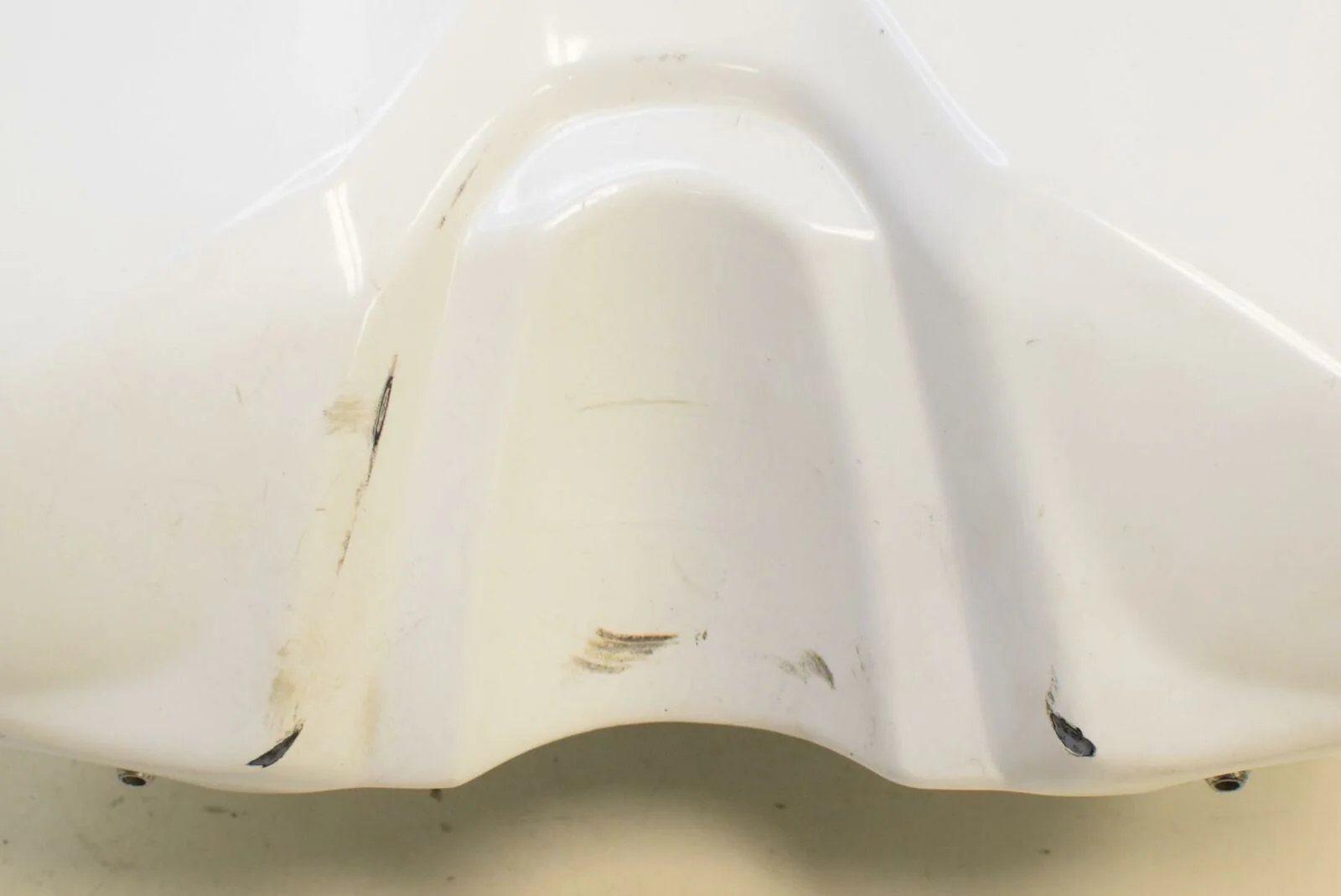 2010 Ducati 848 White Fuel Gas Petrol Tank  58611602 - Image 10