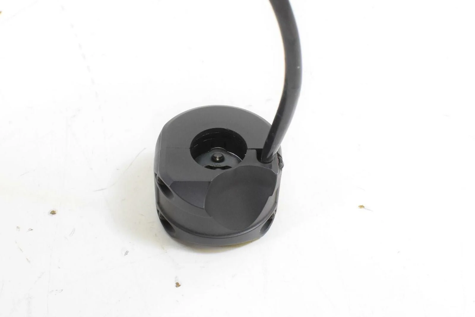 2010 Ducati Hypermotard 1100 Evo SP Right Start Kill Control Switch 65010091H - Image 8