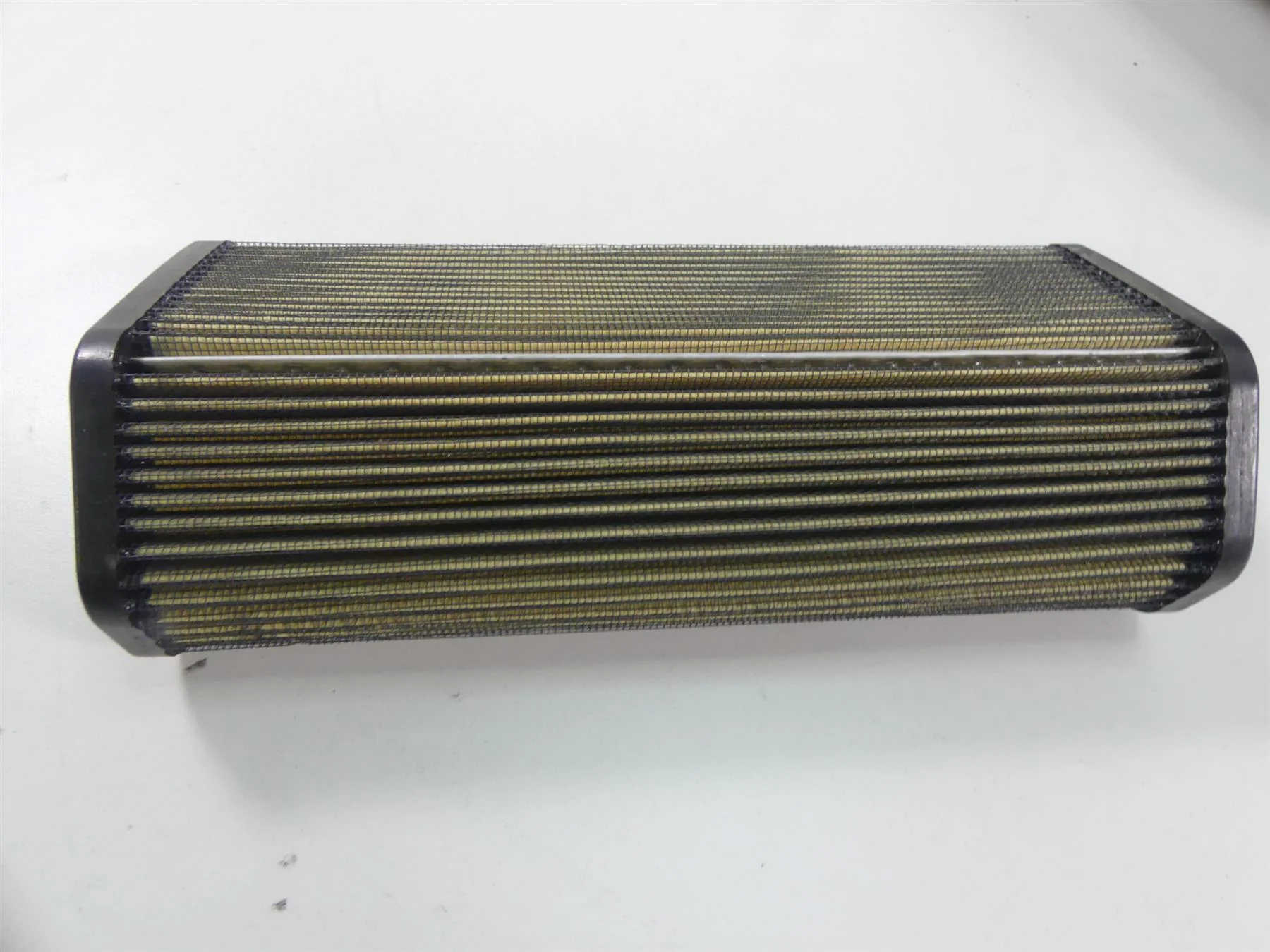 2010 Ducati Streetfighter 1098 S Air Box Cleaner Breather & Injectors 44211393B - Image 8