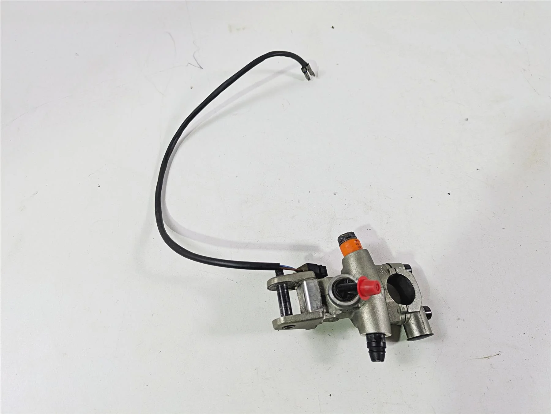 2010 Ducati Streetfighter 1098 S Clutch Radial Master Cylinder - Read 63040481A