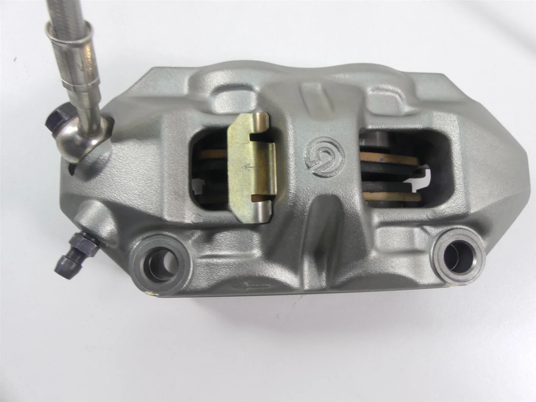 2010 Ducati Streetfighter 1098 S Front Brembo Brake Calipers 61040901C 61040911C - Image 7