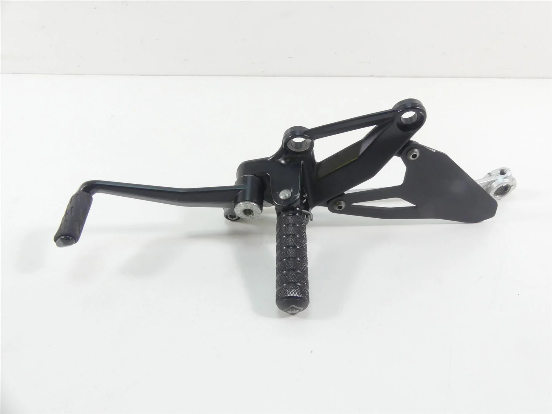 2010 Ducati Streetfighter 1098 S Left Rider Footpeg & Shifter 82411541A