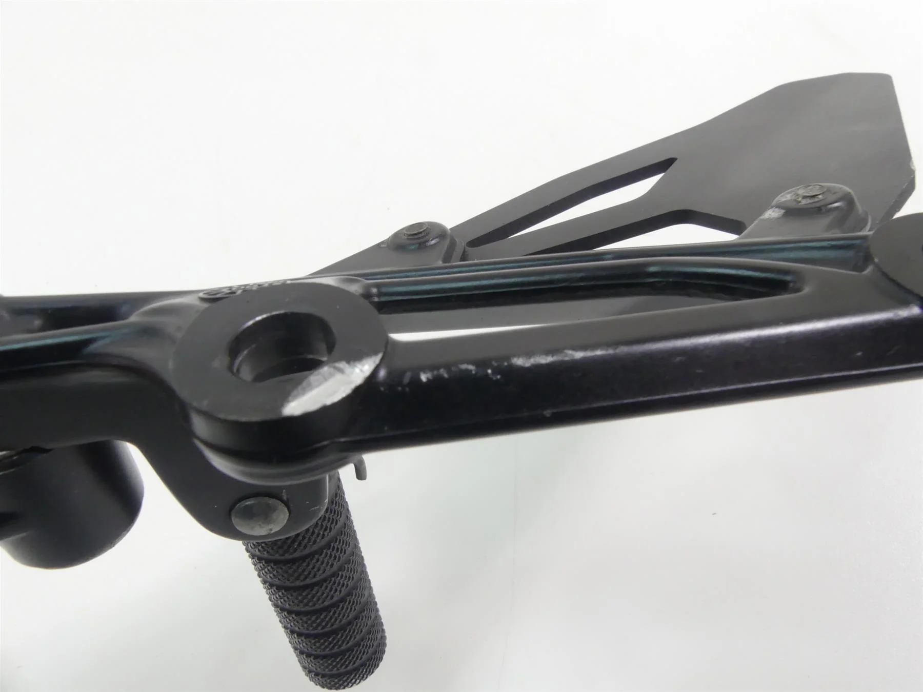 2010 Ducati Streetfighter 1098 S Left Rider Footpeg & Shifter 82411541A - Image 10