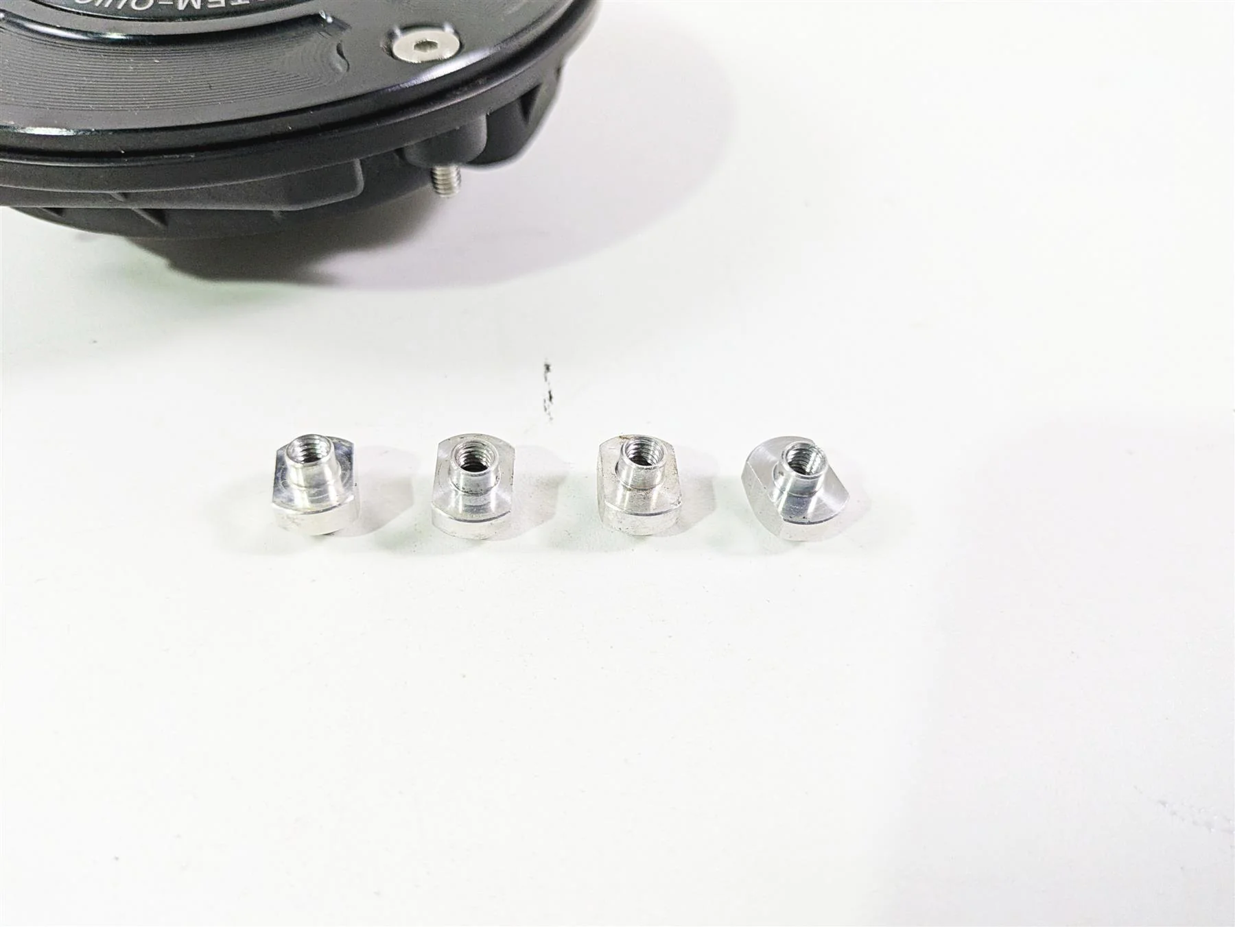 2010 Ducati Streetfighter 1098 S Lockable Quick Release Tank Cap - Read - Image 5