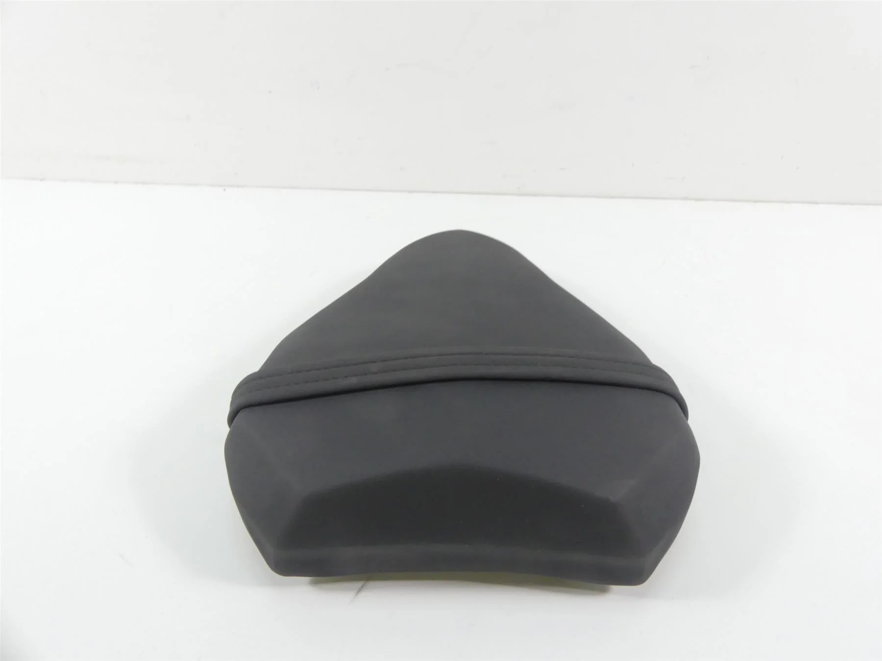 2010 Ducati Streetfighter 1098 S Rear Passenger Seat Saddle Seat 59511011A - Image 2