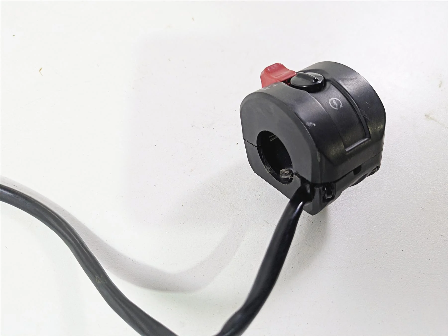 2010 Ducati Streetfighter 1098 S Right Hand Control Switch 65010091D - Image 10