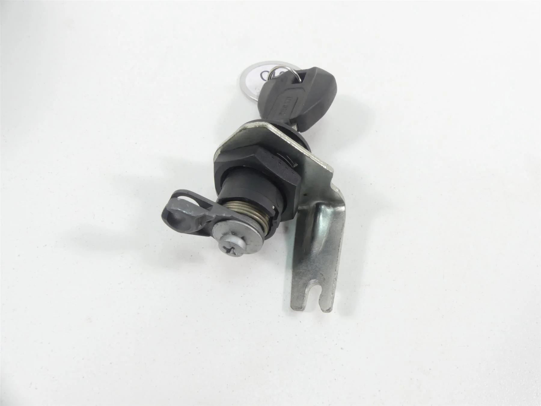 2010 Ducati Streetfighter 1098 S Speedometer Ignition Switch Key 7K  40610723A - Image 10