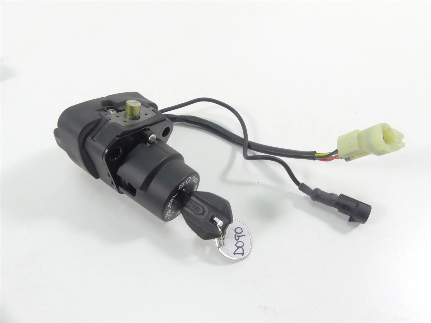 2010 Ducati Streetfighter 1098 S Speedometer Ignition Switch Key 7K  40610723A - Image 6