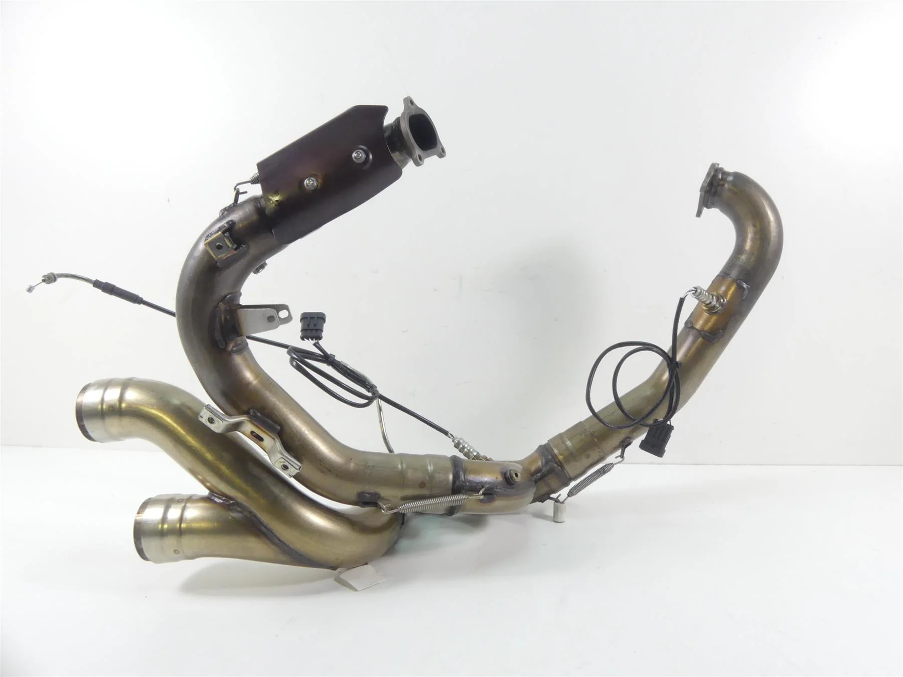 2010 Ducati Streetfighter 1098 S Stock Exhaust Header Manifold Set 57012741B