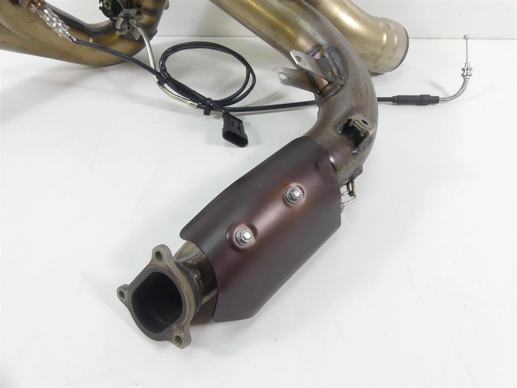 2010 Ducati Streetfighter 1098 S Stock Exhaust Header Manifold Set 57012741B - Image 6