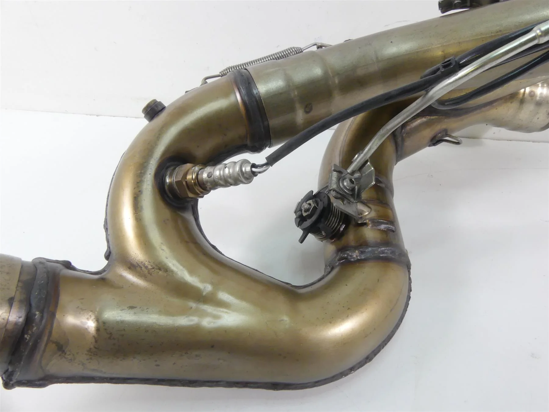 2010 Ducati Streetfighter 1098 S Stock Exhaust Header Manifold Set 57012741B - Image 7