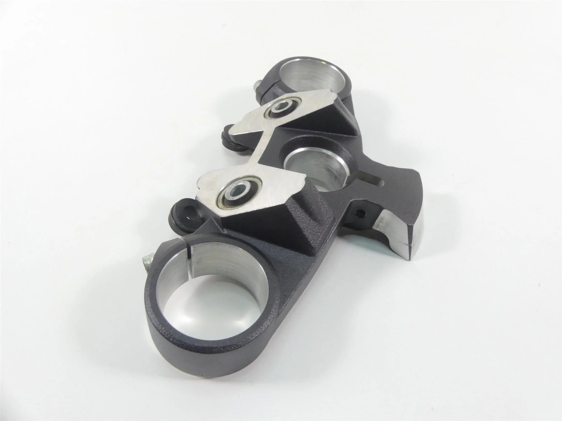 2010 Ducati Streetfighter 1098 S Upper Triple Tree Steering Clamp 53mm 34120711A - Image 4