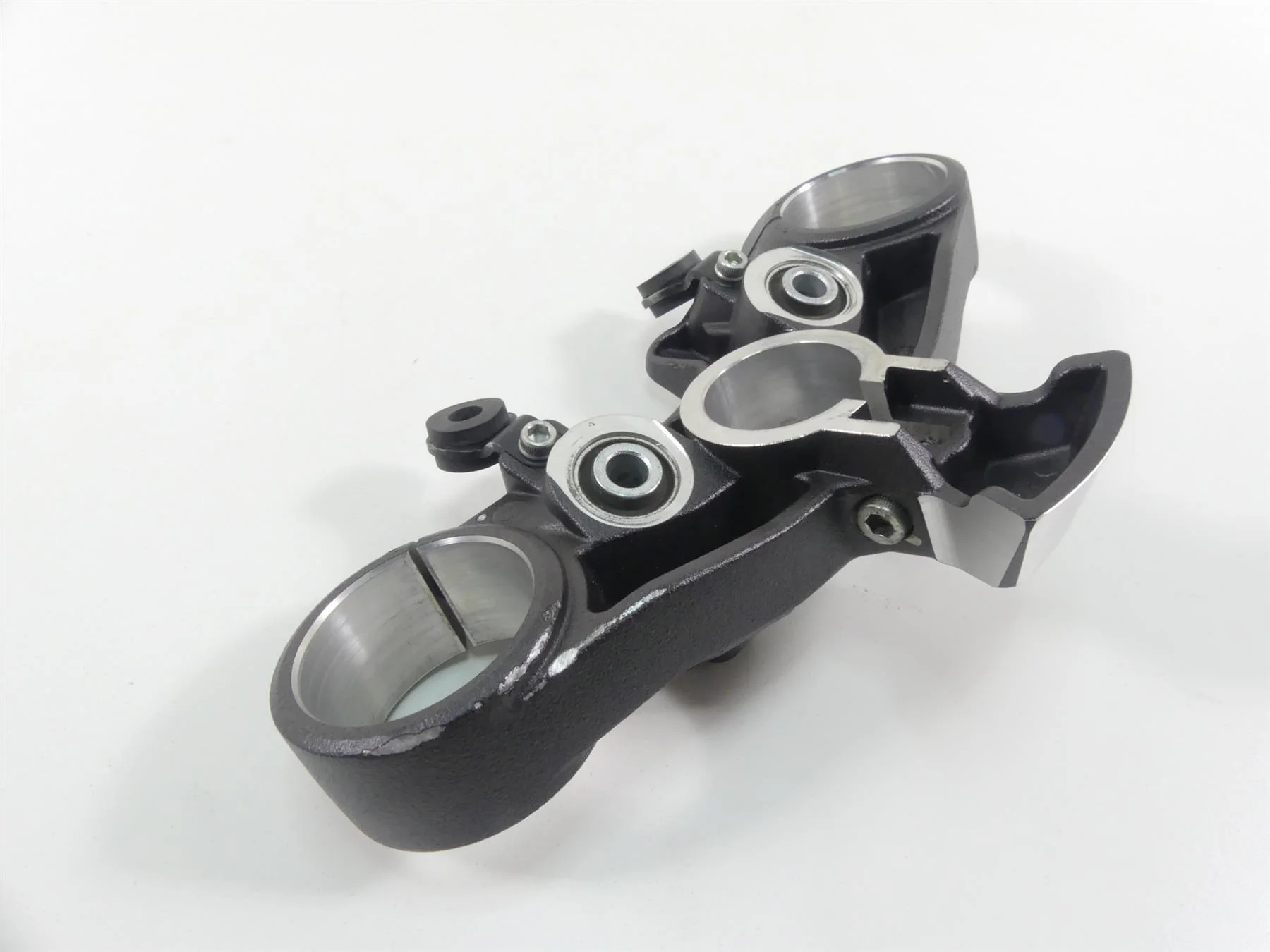 2010 Ducati Streetfighter 1098 S Upper Triple Tree Steering Clamp 53mm 34120711A - Image 7