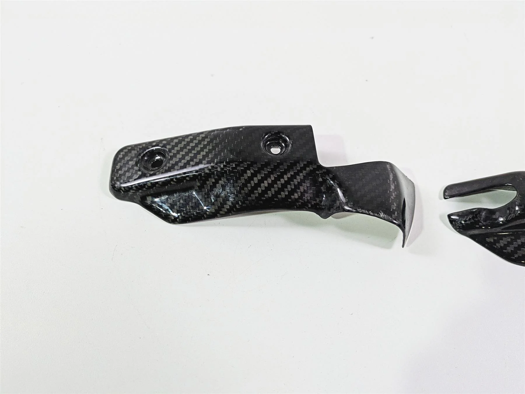 2010 Ducati Streetfighter 1098 S Z4 Carbon Fiber Front Radiator Cover Fairing - Image 10