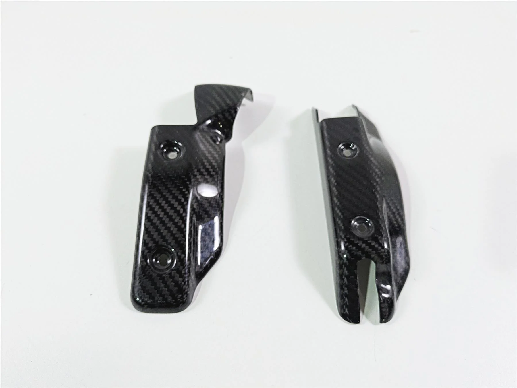 2010 Ducati Streetfighter 1098 S Z4 Carbon Fiber Front Radiator Cover Fairing - Image 7