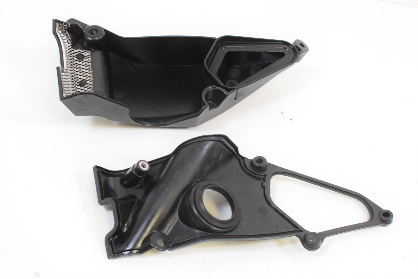 2010 Ducati Streetfighter S Air Intake Duct Ram Scoop SET L 48420751A R 48420761 - Image 5