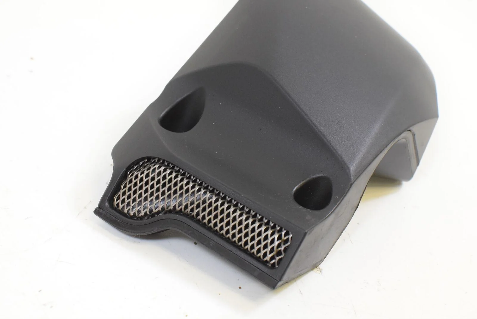 2010 Ducati Streetfighter S Air Intake Duct Ram Scoop SET L 48420751A R 48420761 - Image 8