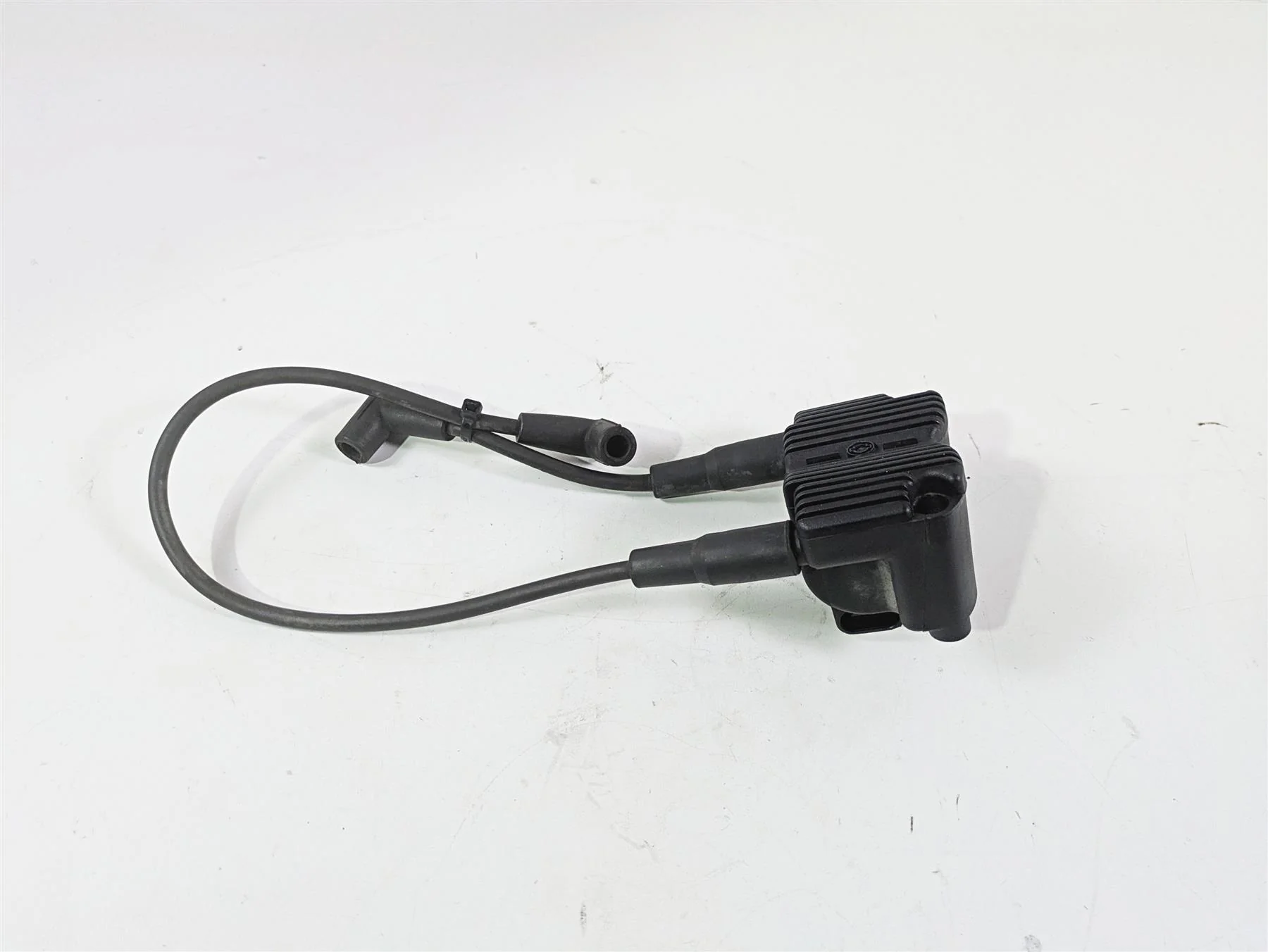 2010 Harley Dyna FXDB Street Bob Delphi Ignition Coil Wires Plug Set 31743-01 - Image 3
