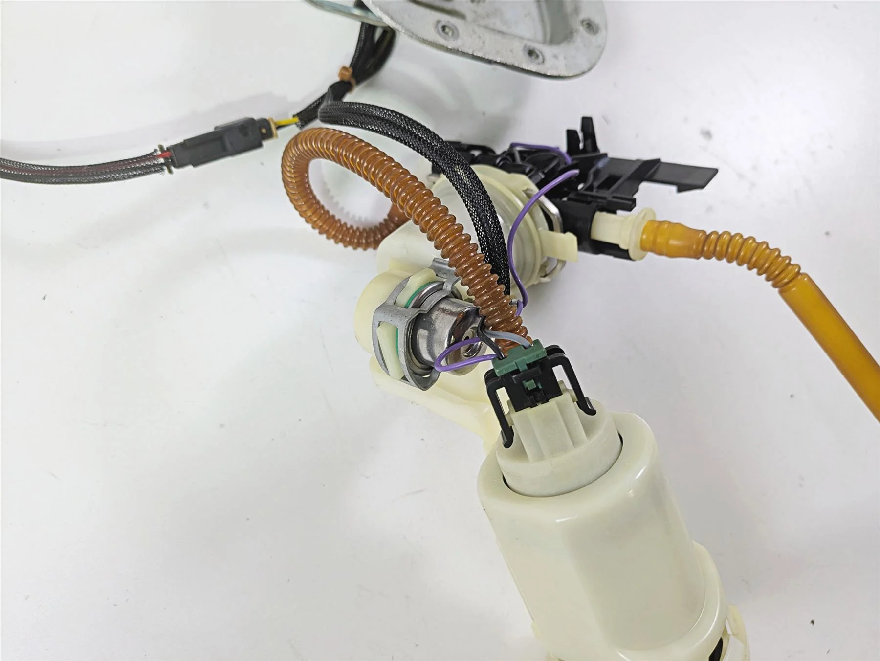 2010 Harley Dyna FXDB Street Bob Fuel Gas Petrol Pump - Tested 75218-04D - Image 7