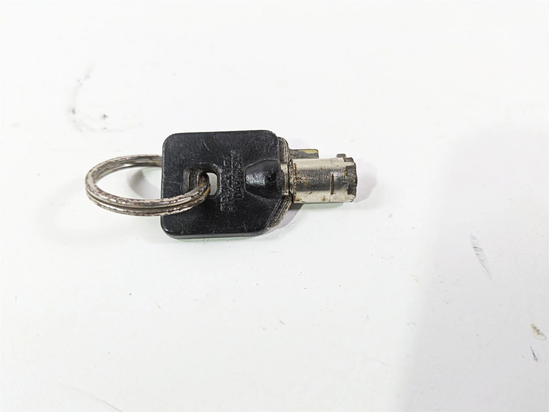 2010 Harley Dyna FXDB Street Bob Ignition Switch Fork Lock & Key Set 71559-06C - Image 12