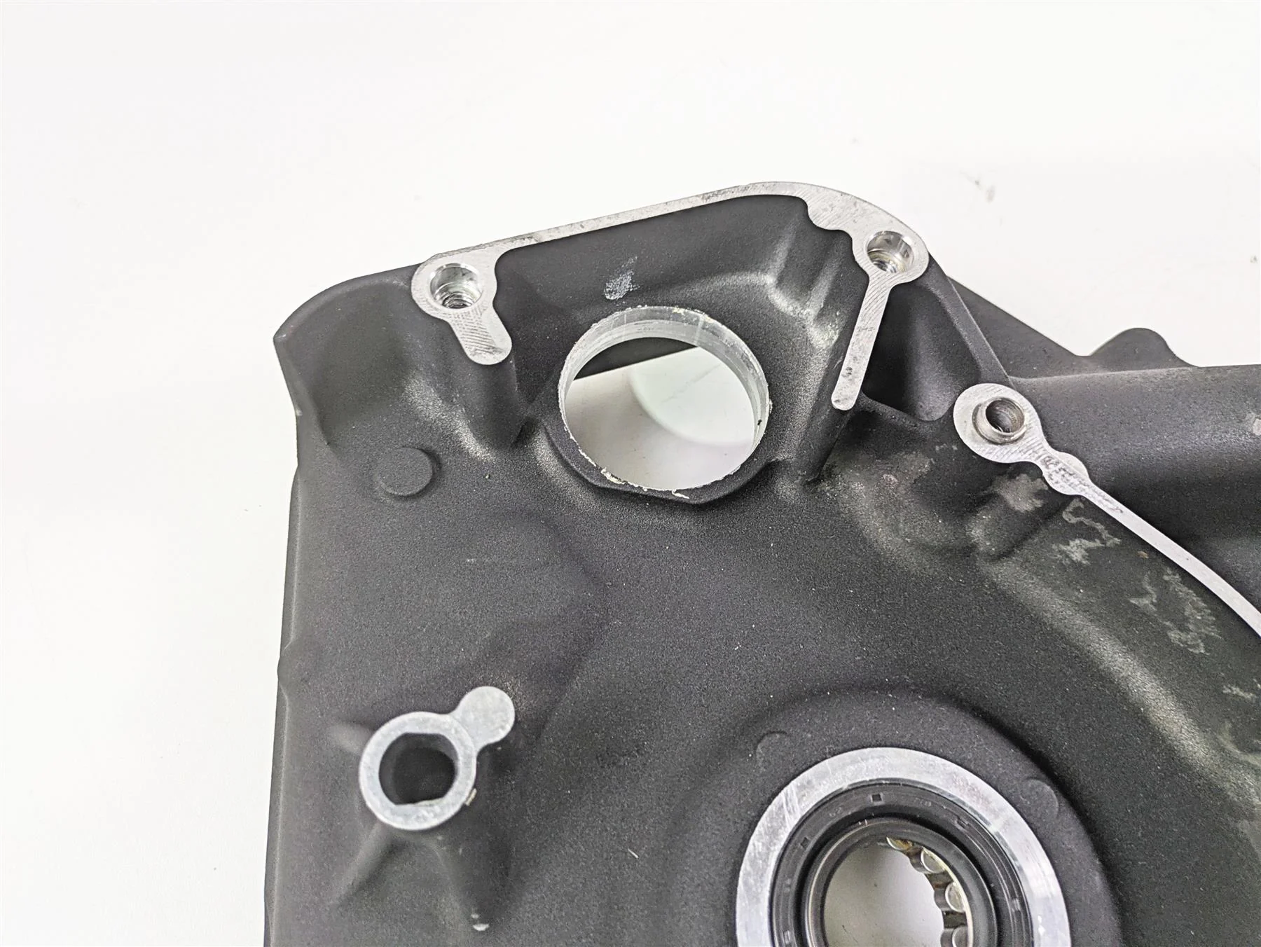 2010 Harley Dyna FXDB Street Bob Inner Primary Drive Clutch Cover 60681-06B - Image 6