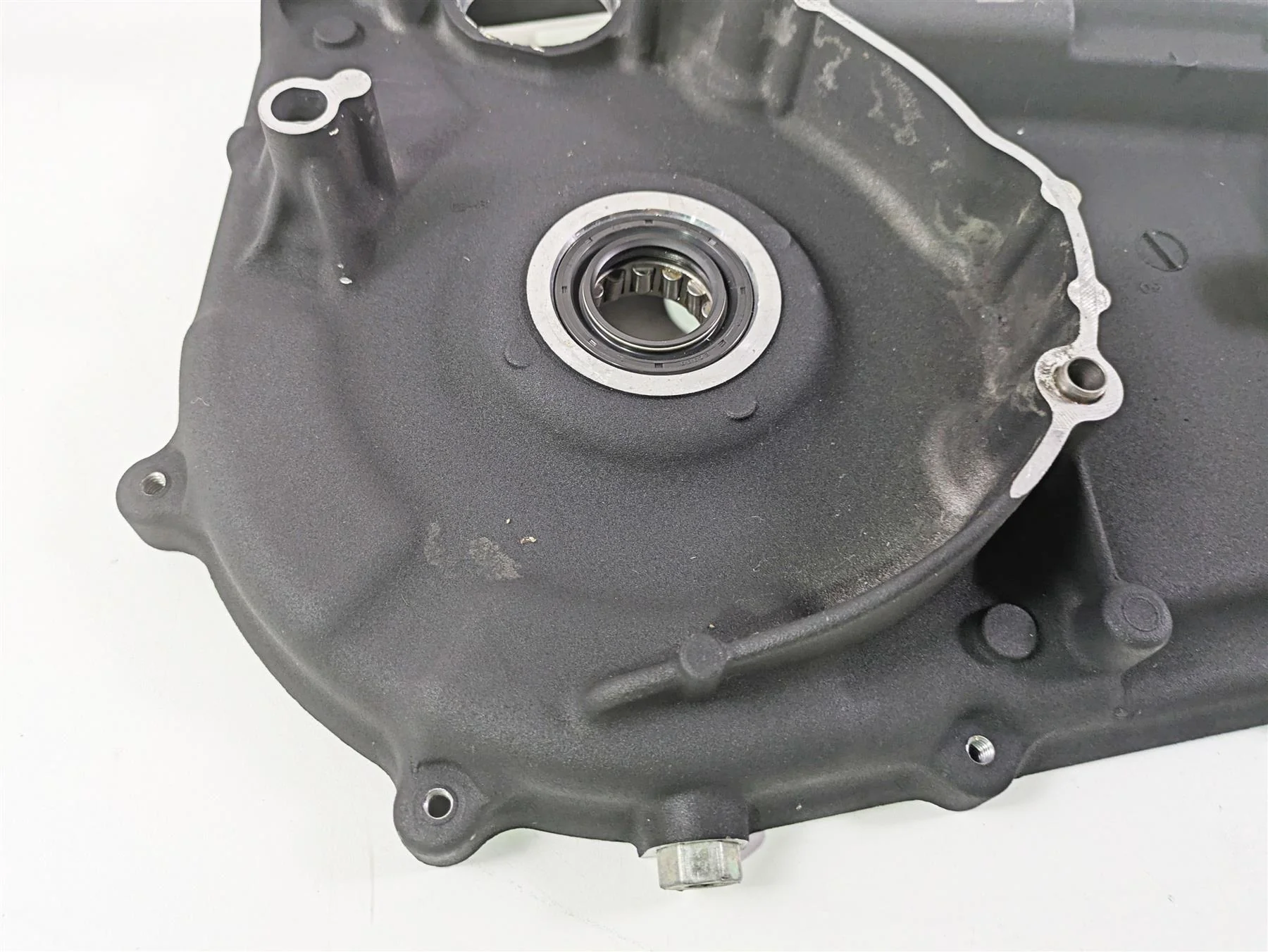 2010 Harley Dyna FXDB Street Bob Inner Primary Drive Clutch Cover 60681-06B - Image 7