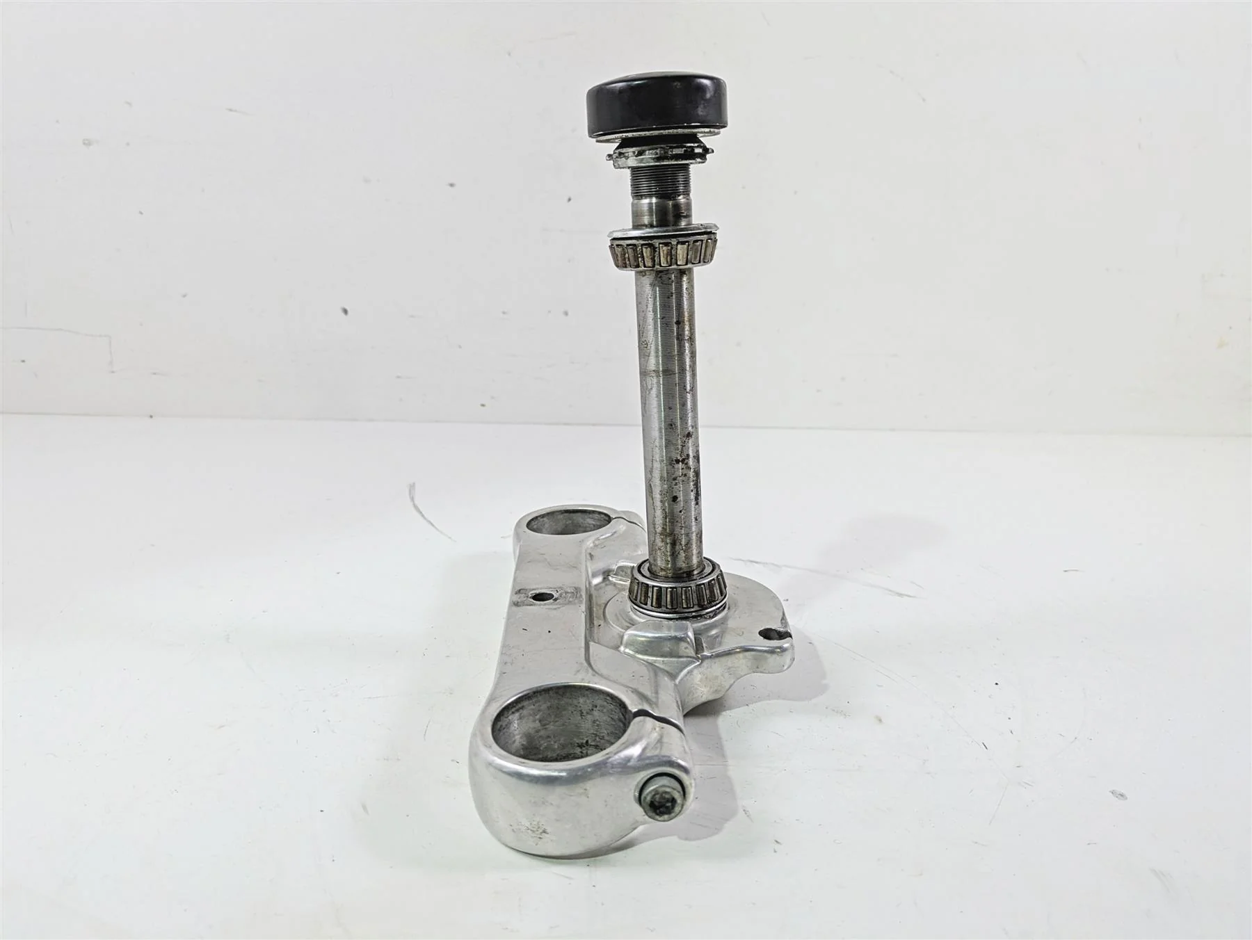 2010 Harley Dyna FXDB Street Bob Lower Triple Tree Steering Clamp 45867-08 - Image 5
