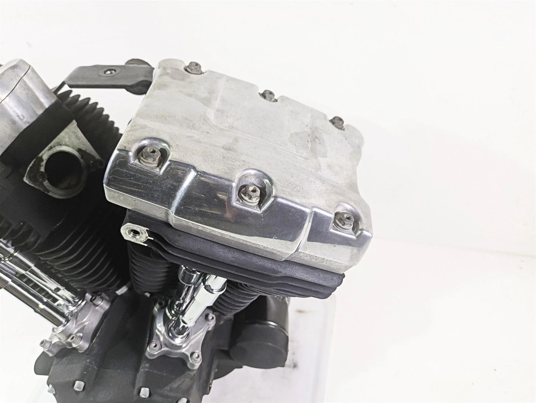 2010 Harley Dyna FXDB Street Bob Running Engine 96ci 56k Video - Read 16200278 - Image 10