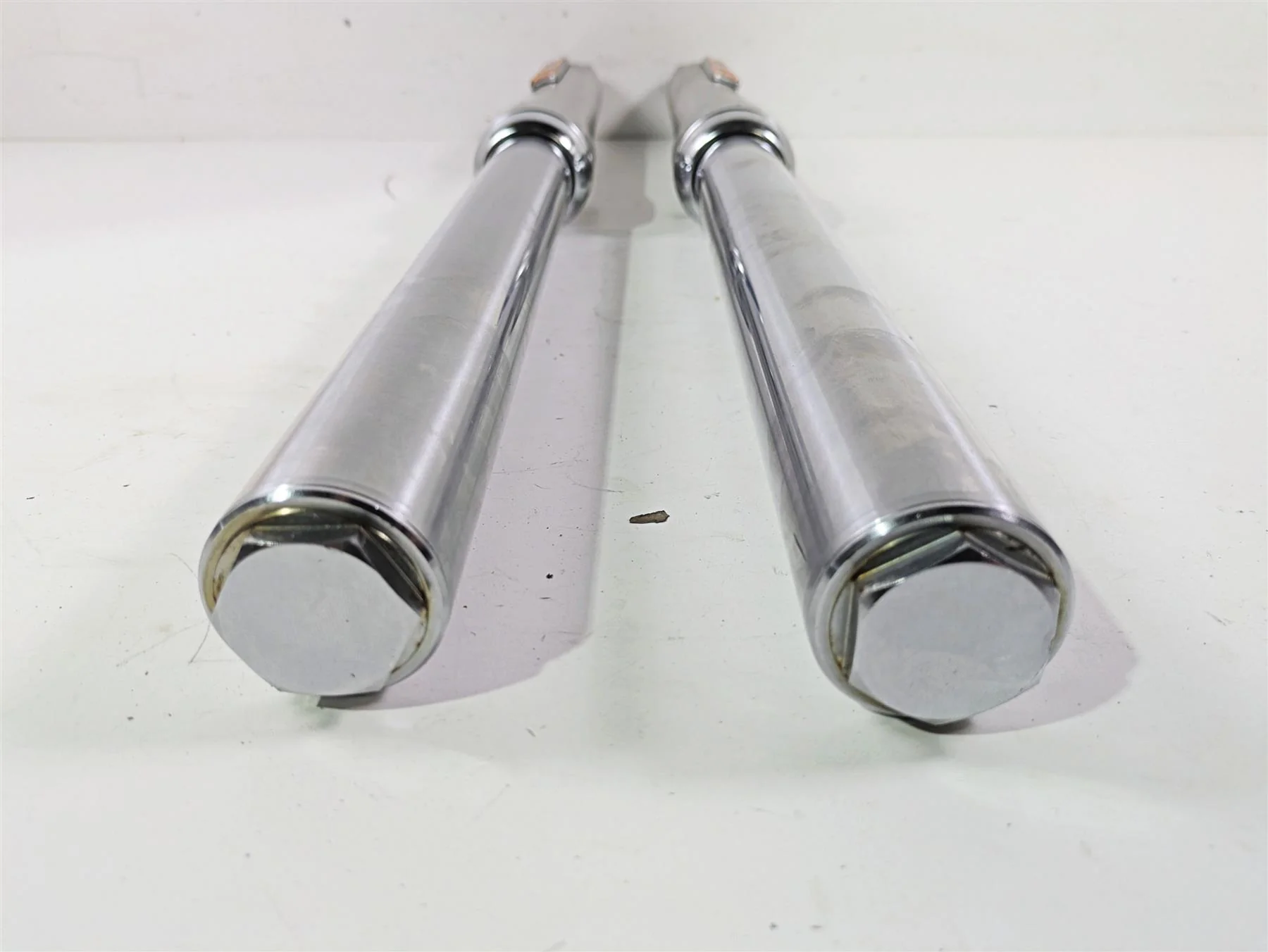 2010 Harley Dyna FXDB Street Bob Straight Front Fork Leg Set - 49mm 45947-06A - Image 5