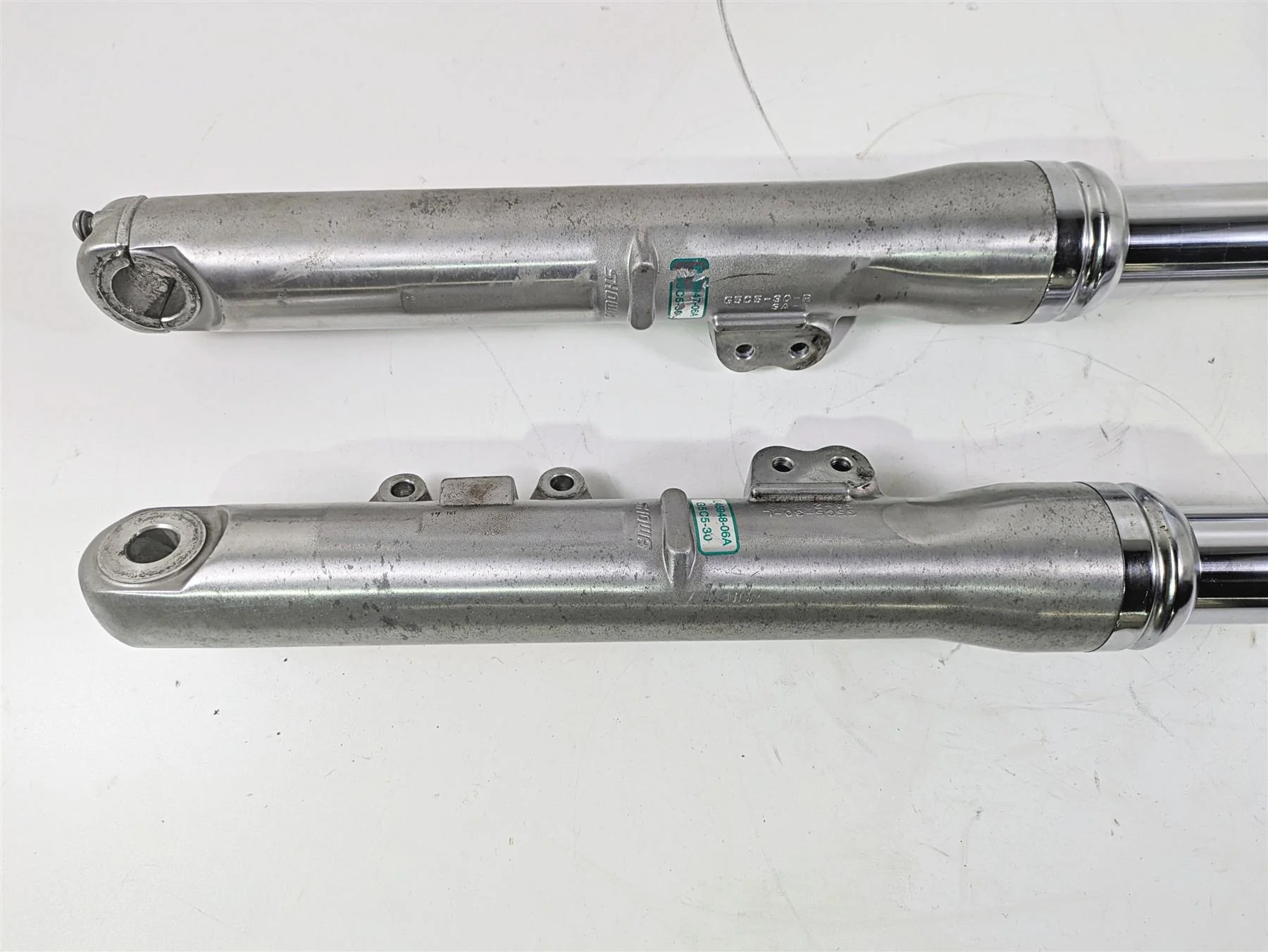 2010 Harley Dyna FXDB Street Bob Straight Front Fork Leg Set - 49mm 45947-06A - Image 9
