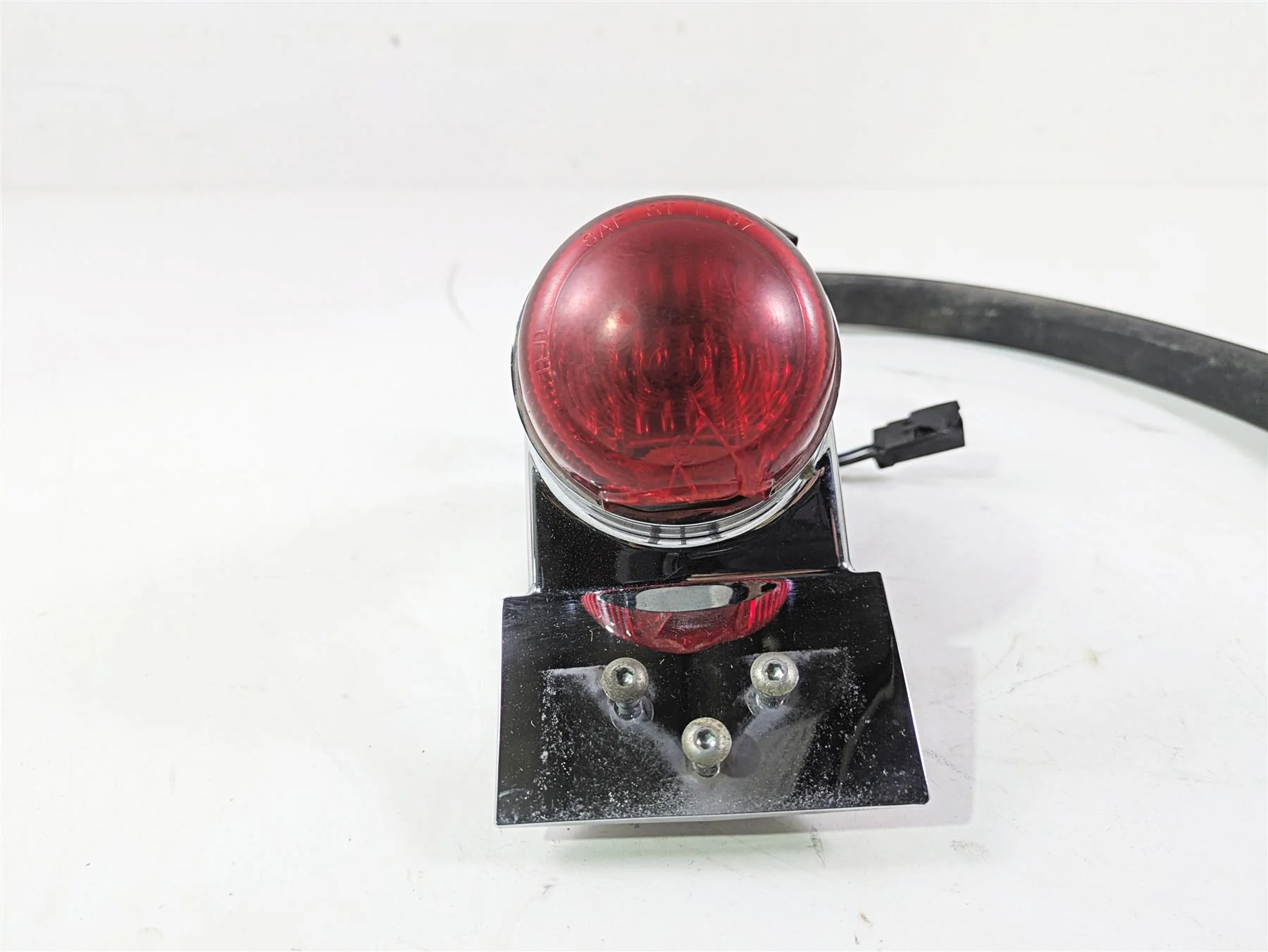 2010 Harley Dyna FXDB Street Bob Tail Light Brake Stop Lamp - Read 69598-09A - Image 3