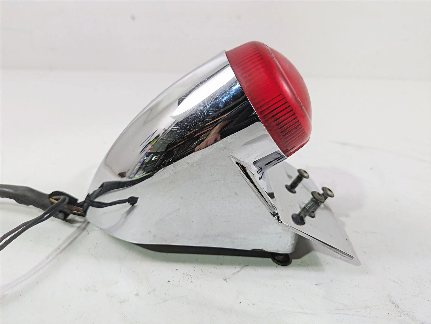 2010 Harley Dyna FXDB Street Bob Tail Light Brake Stop Lamp - Read 69598-09A - Image 7