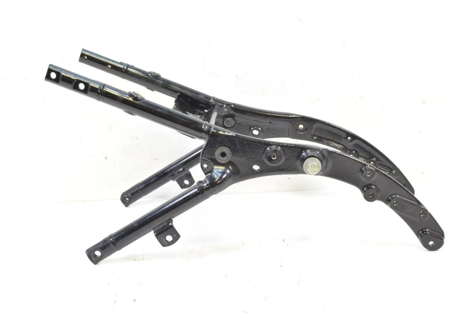2010 Harley Touring FLHTCU Electra Glide Rear Subframe Sub Frame 48079-09BHP - Image 3