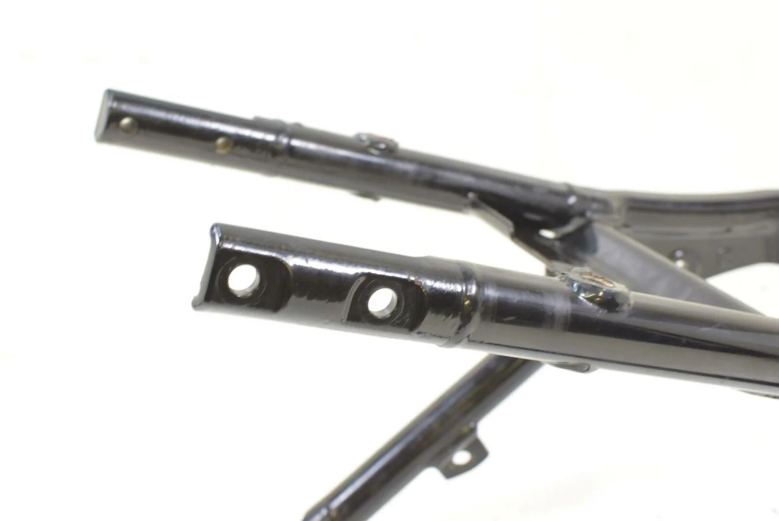 2010 Harley Touring FLHTCU Electra Glide Rear Subframe Sub Frame 48079-09BHP - Image 6