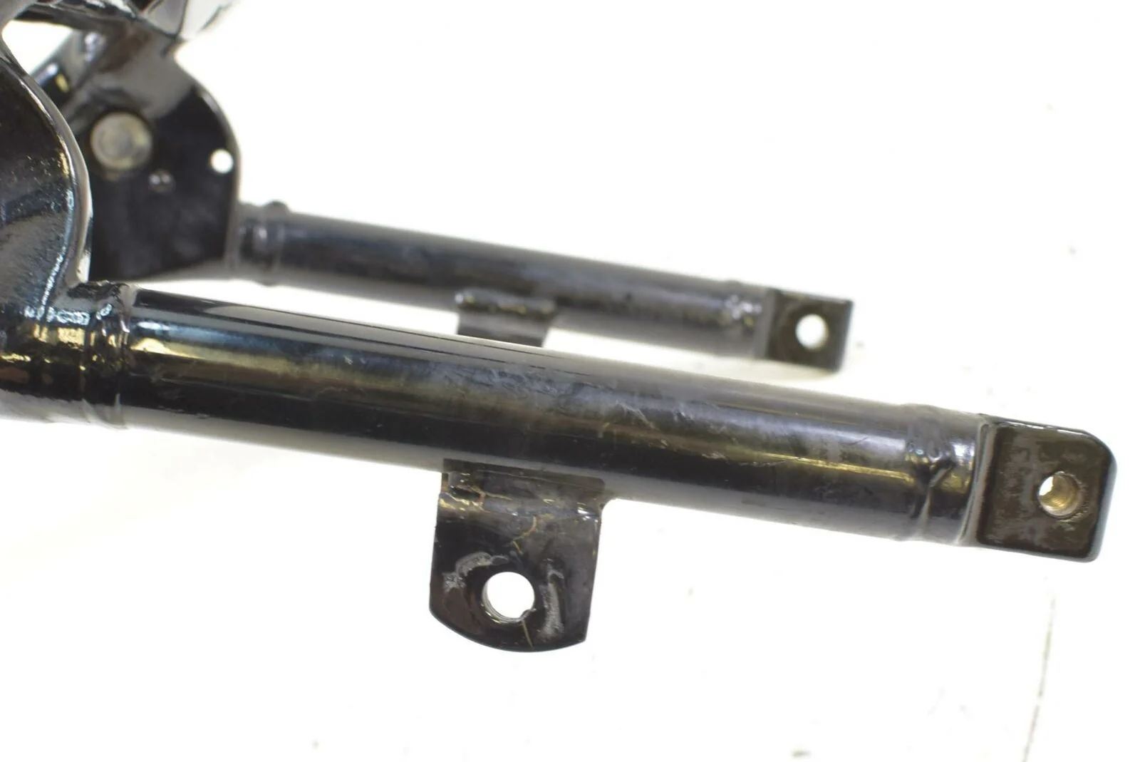 2010 Harley Touring FLHTCU Electra Glide Rear Subframe Sub Frame 48079-09BHP - Image 7