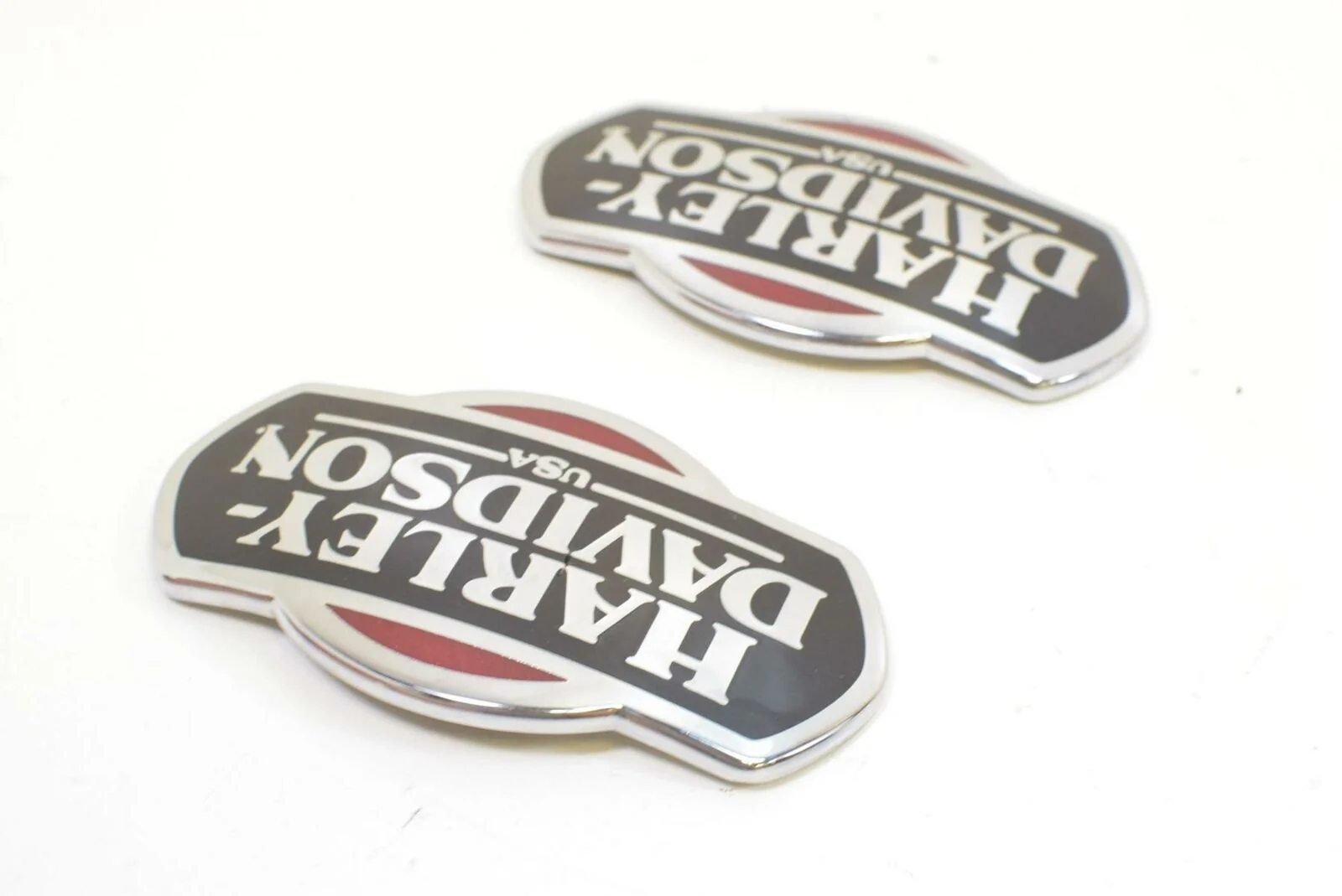 2010 Harley Touring FLHTCU Electra Glide Tank Emblems 62286-08 - Image 2