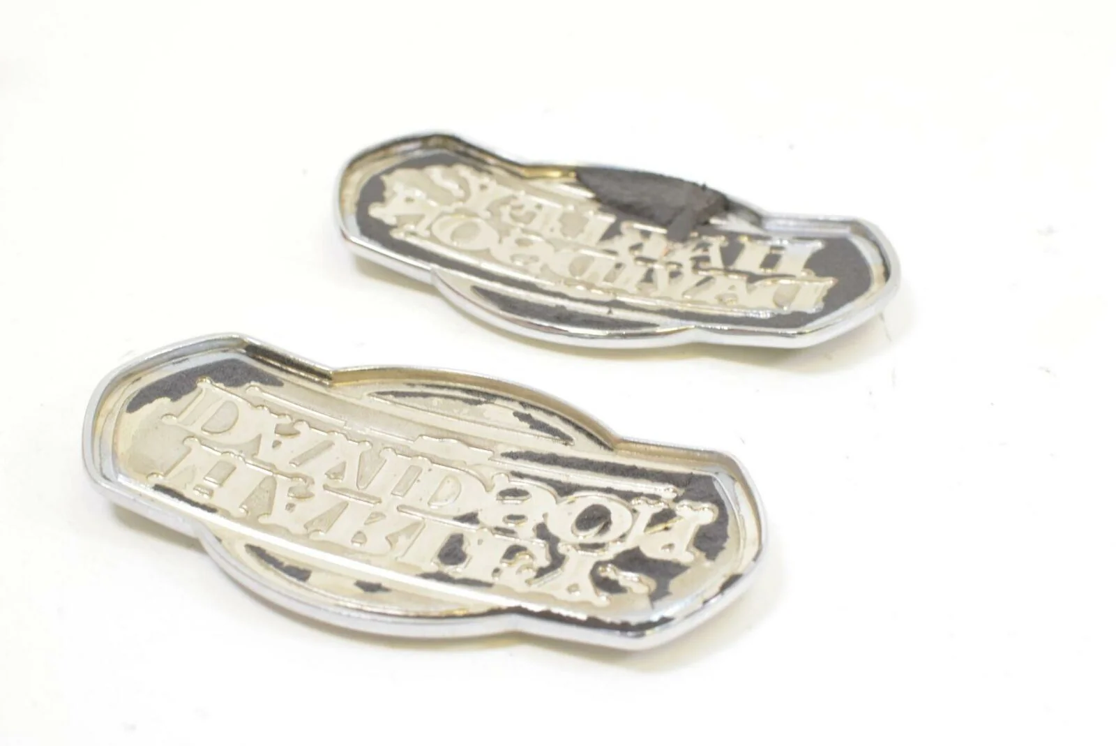 2010 Harley Touring FLHTCU Electra Glide Tank Emblems 62286-08 - Image 7