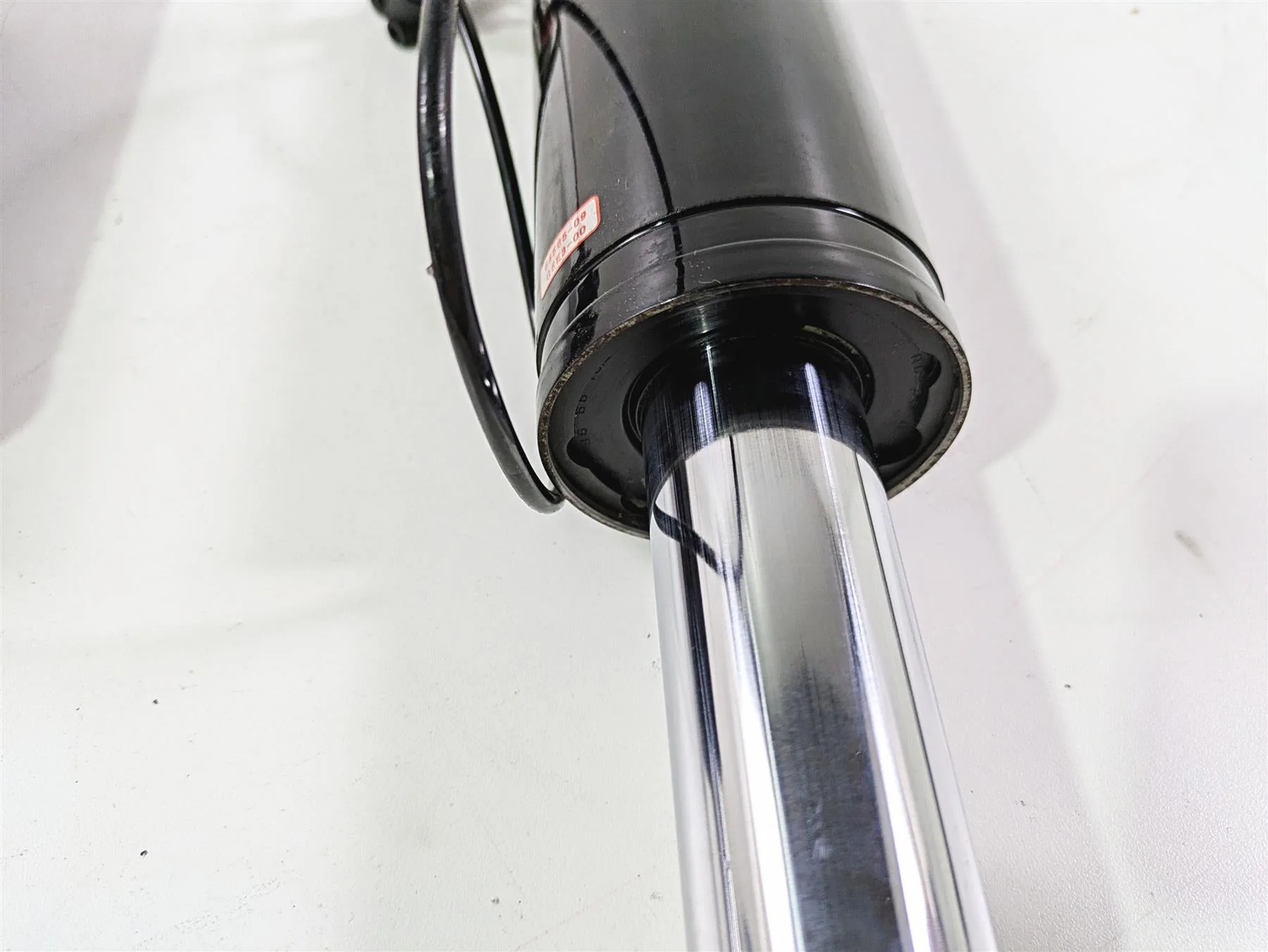 2010 Harley Touring FLHTK Electra Glide 13" Rear Air Shocks Damper Set 54565-09 - Image 6