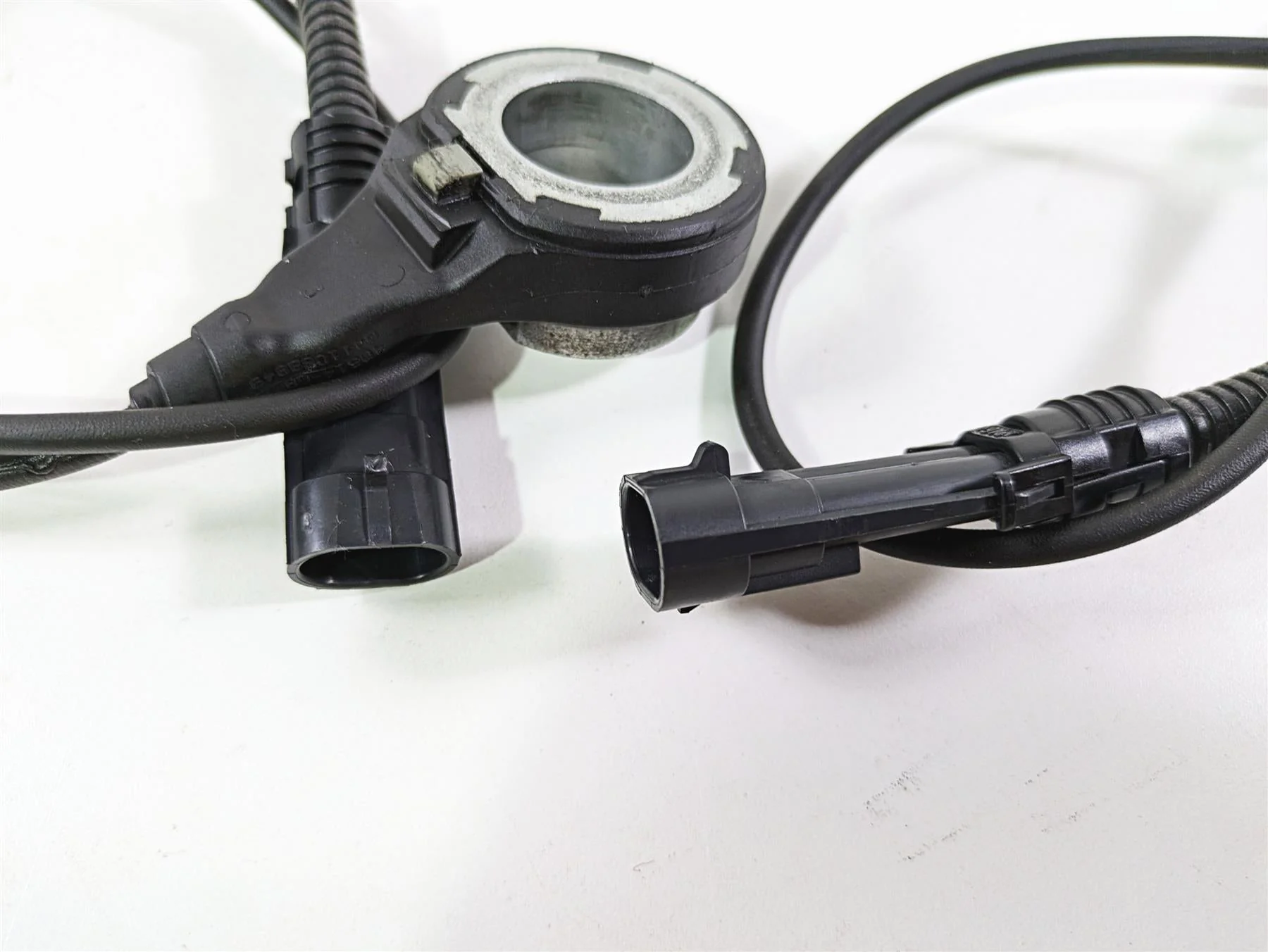 2010 Harley Touring FLHTK Electra Glide Abs Brake Wheel Speed Sensors 40614-08 - Image 12