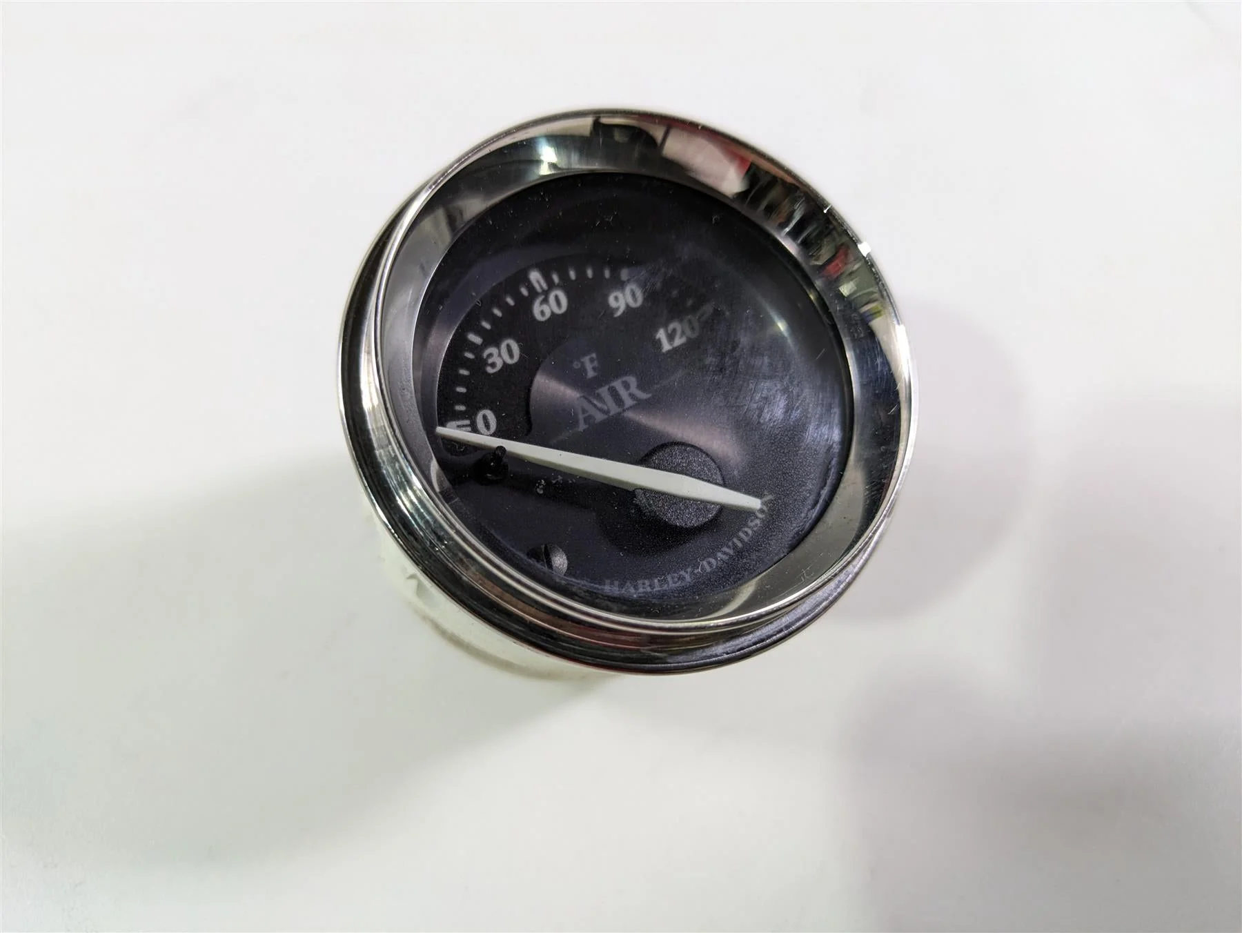2010 Harley Touring FLHTK Electra Glide Air Temperature Temp Gauge 74689-10 - Image 10