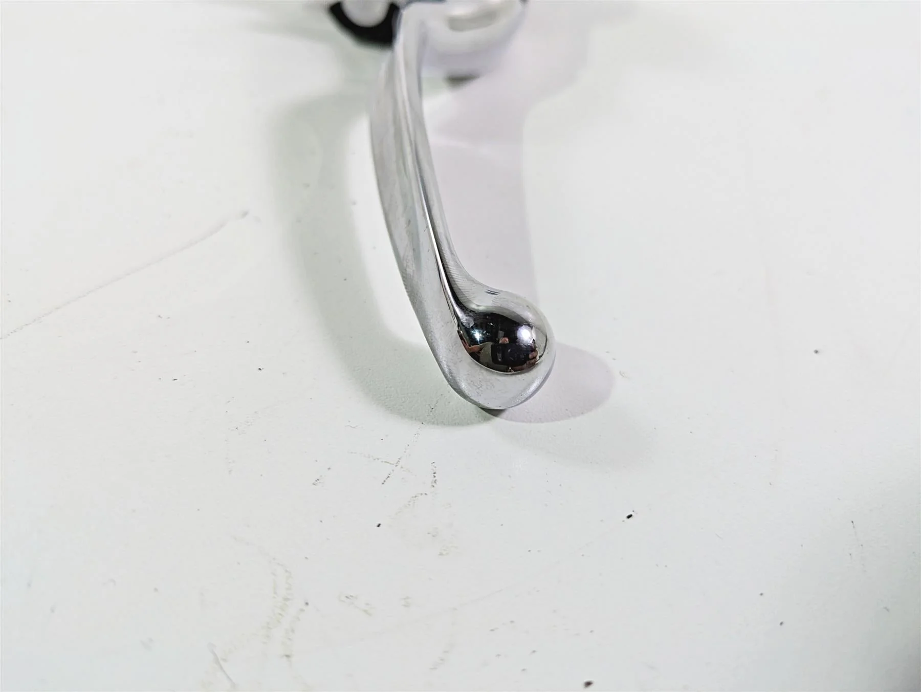 2010 Harley Touring FLHTK Electra Glide Front Brake Master Cylinder 44551-08F - Image 8